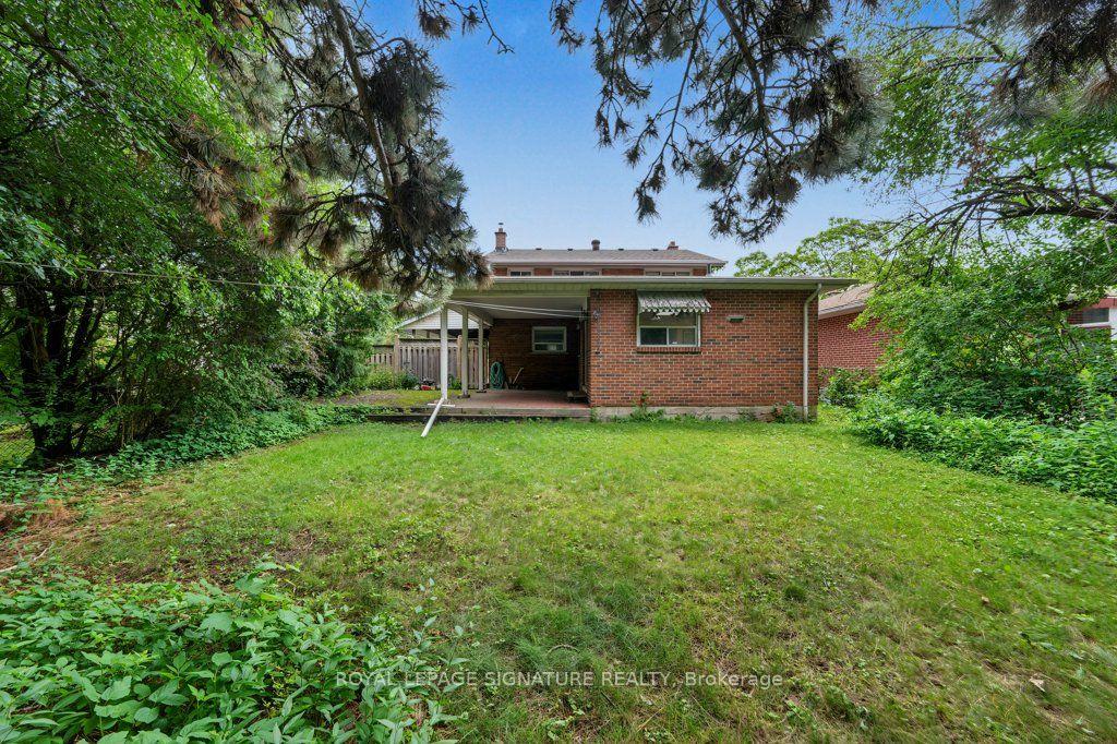 Photo 47 of 8 Underhill Drive, North York, Parkwoods-Donalda — HOMEH