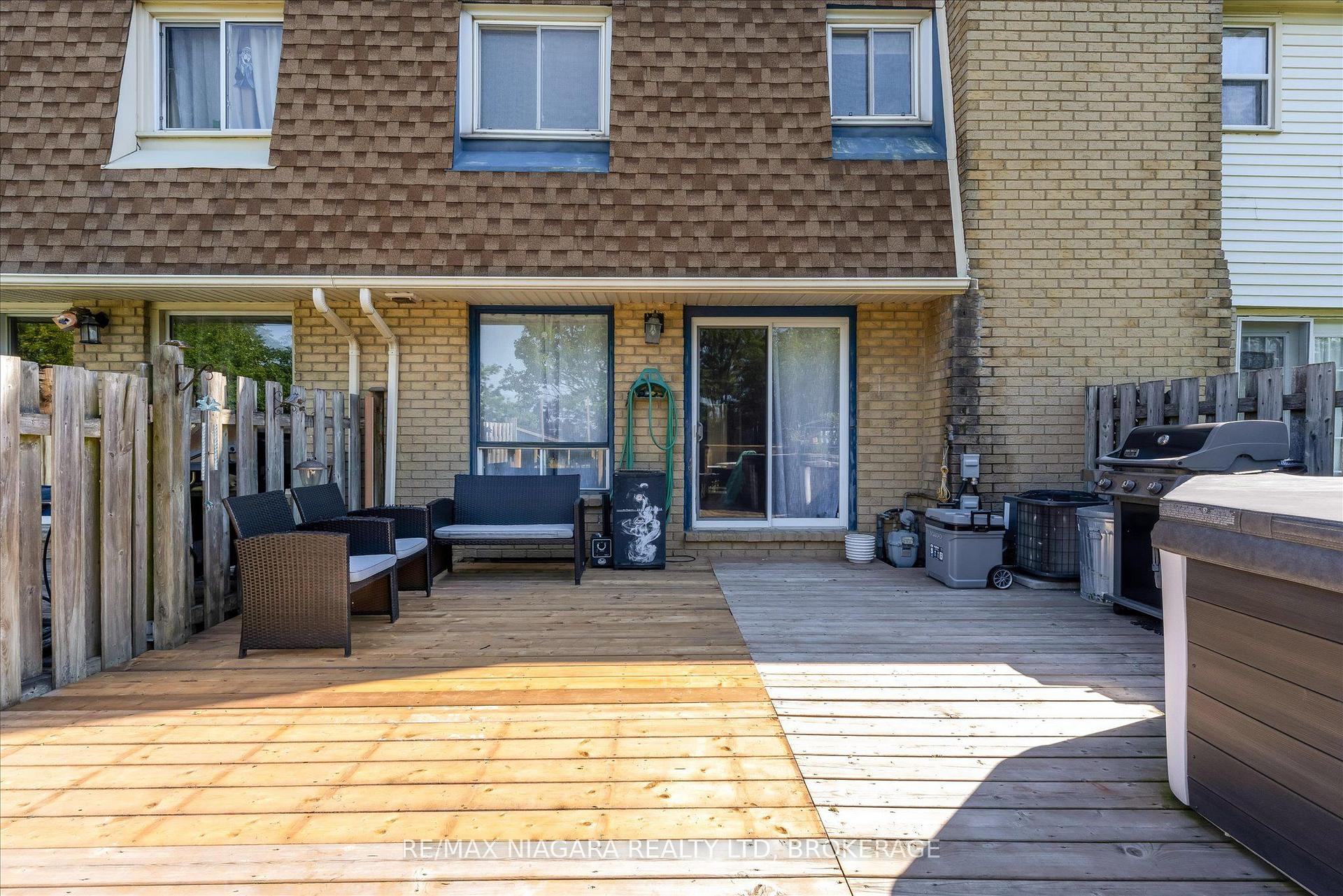 Photo 28 of 29 Romy Crescent, Thorold, Confederation Heights — HOMEH