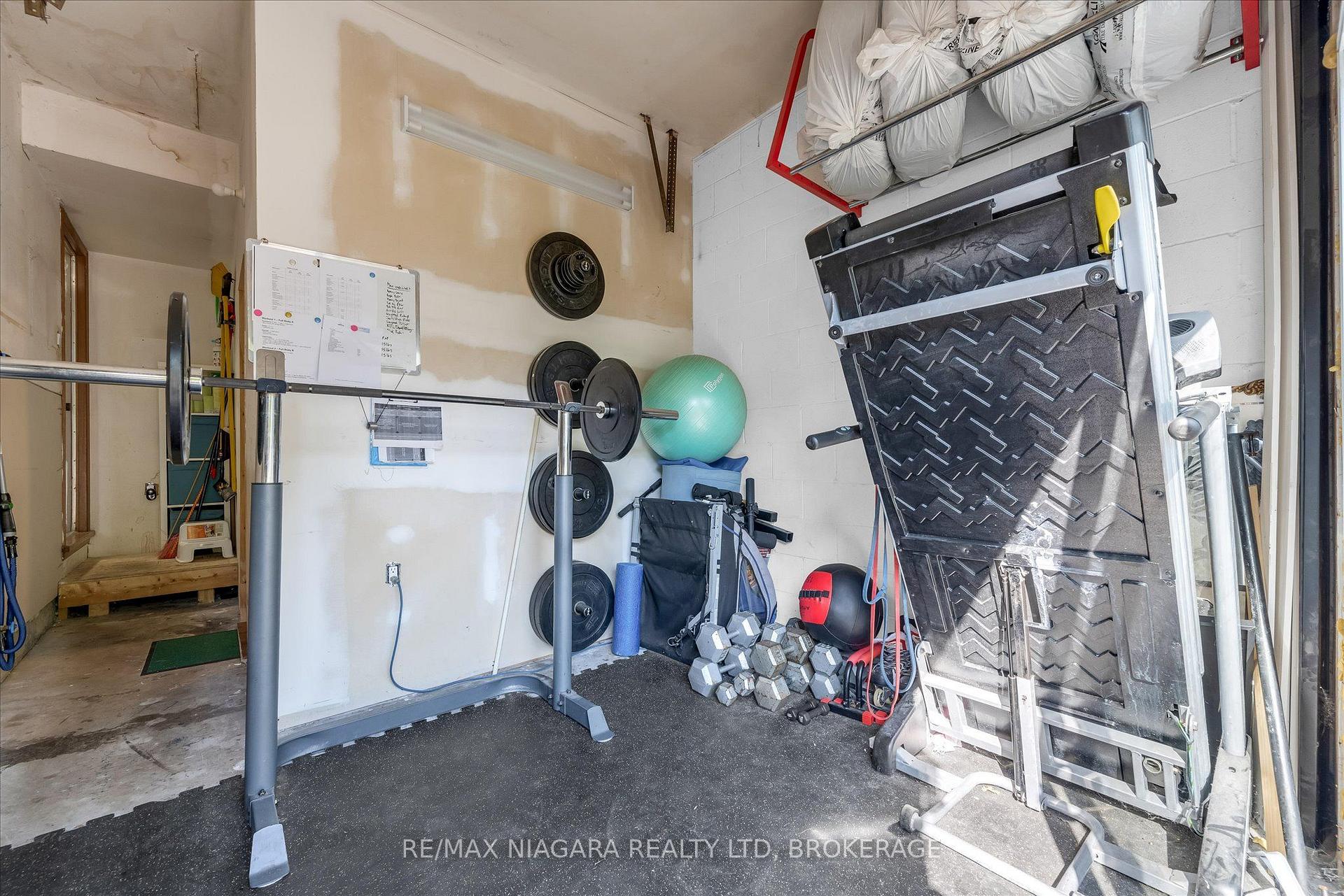 Photo 30 of 29 Romy Crescent, Thorold, Confederation Heights — HOMEH