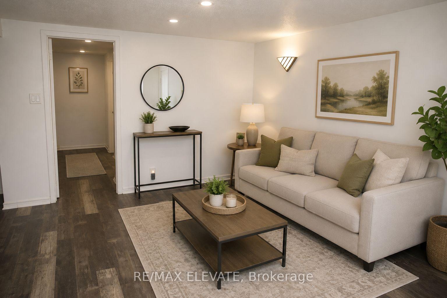 Photo 3 of 144 Crow Trail W, Scarborough, Malvern — HOMEH