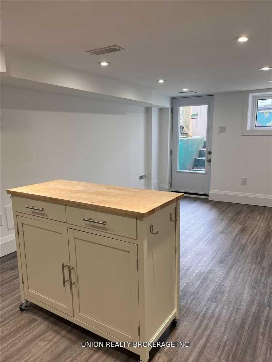 Photo 4 of Unit Lower, 142 Pickering Street, Toronto, East End-Danforth — HOMEH