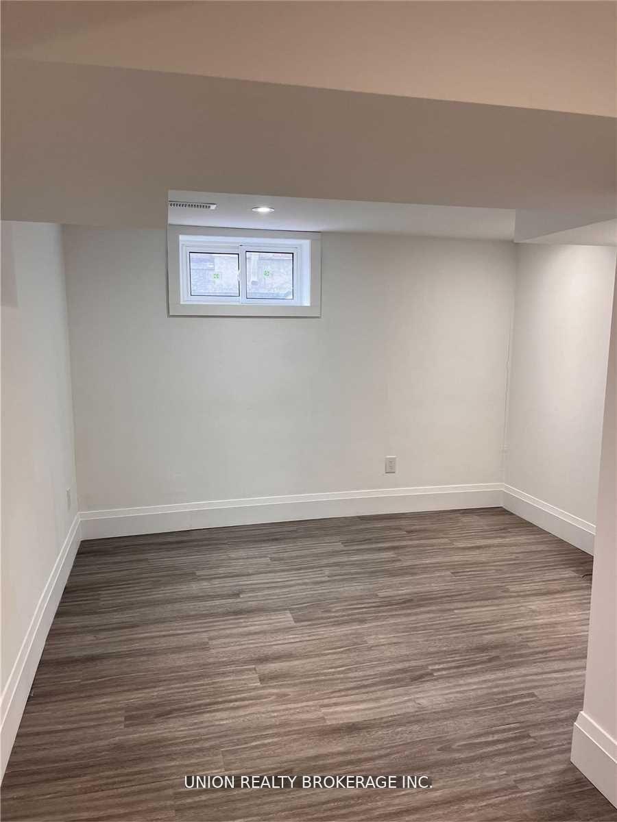 Photo 10 of Unit Lower, 142 Pickering Street, Toronto, East End-Danforth — HOMEH