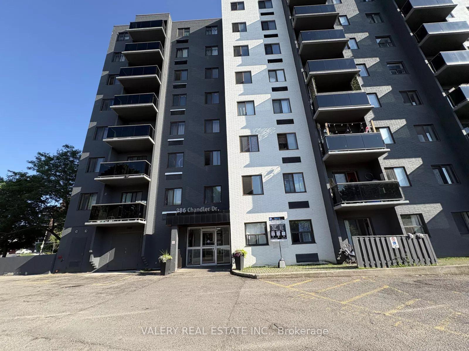 Photo 12 of Unit 109, 286 Chandler Drive, Kitchener, Laurentian Hills — HOMEH