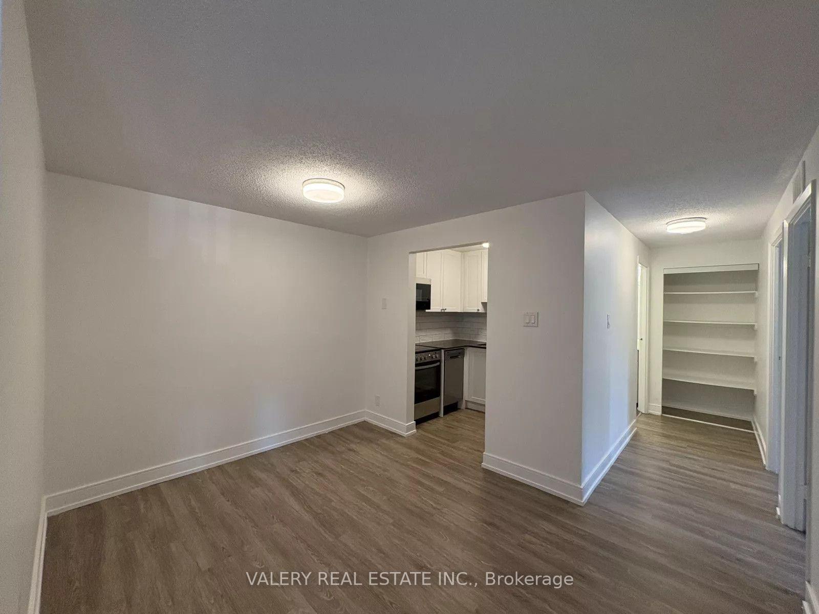 Photo 18 of Unit 109, 286 Chandler Drive, Kitchener, Laurentian Hills — HOMEH