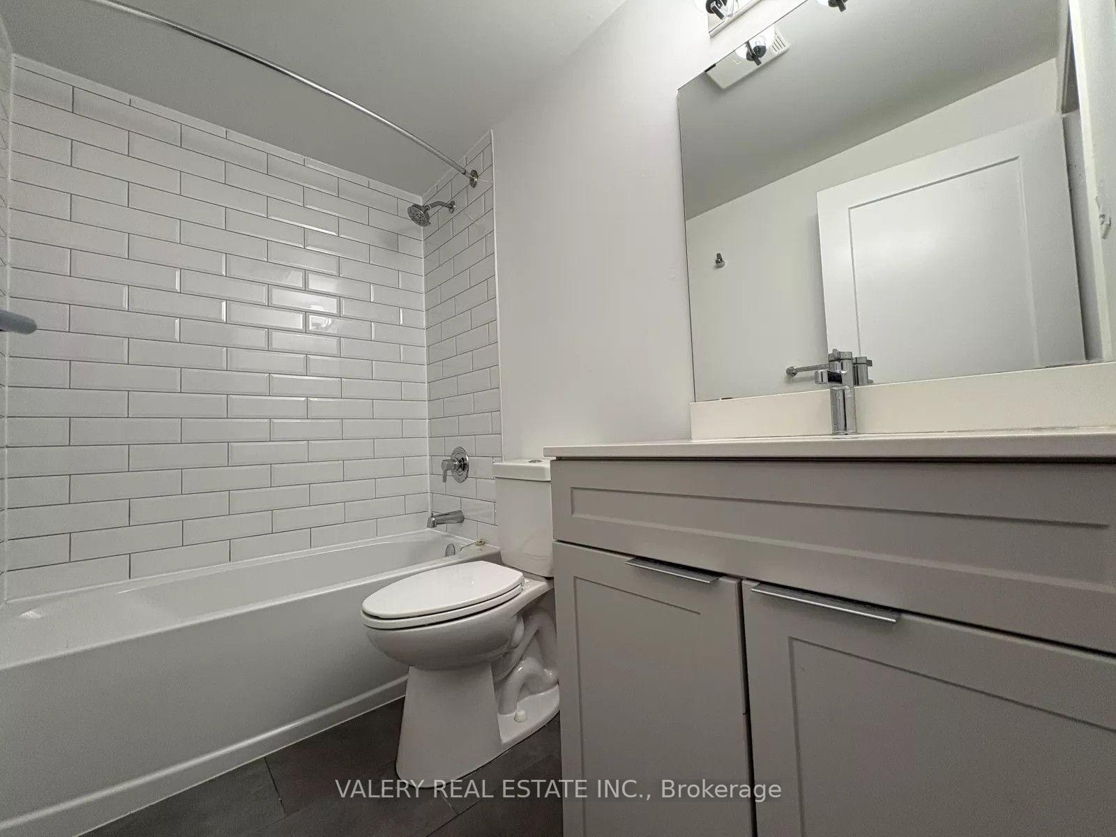 Photo 23 of Unit 109, 286 Chandler Drive, Kitchener, Laurentian Hills — HOMEH
