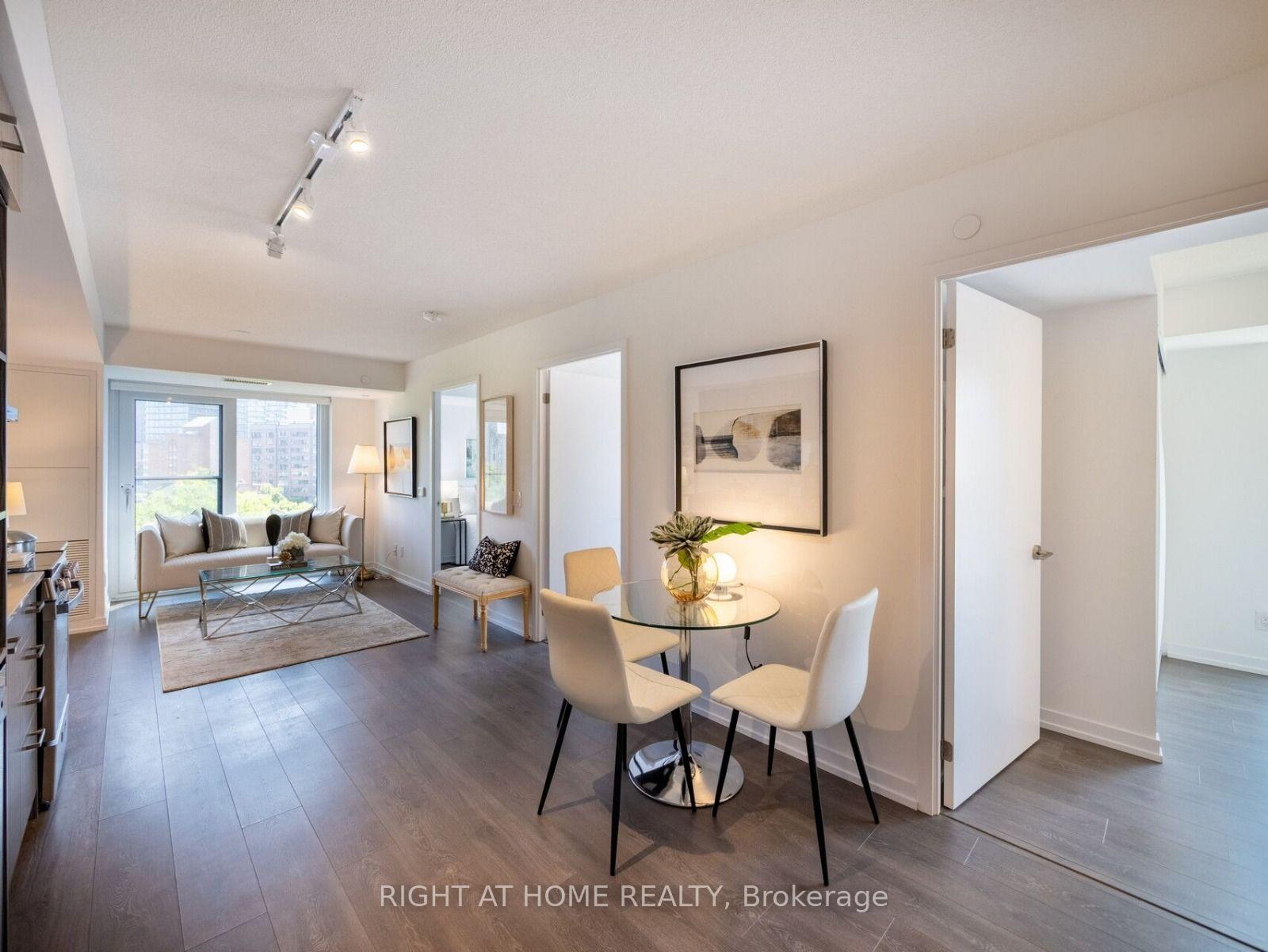 Photo 4 of Unit 707, 219 Dundas Street E, Toronto, Moss Park — HOMEH