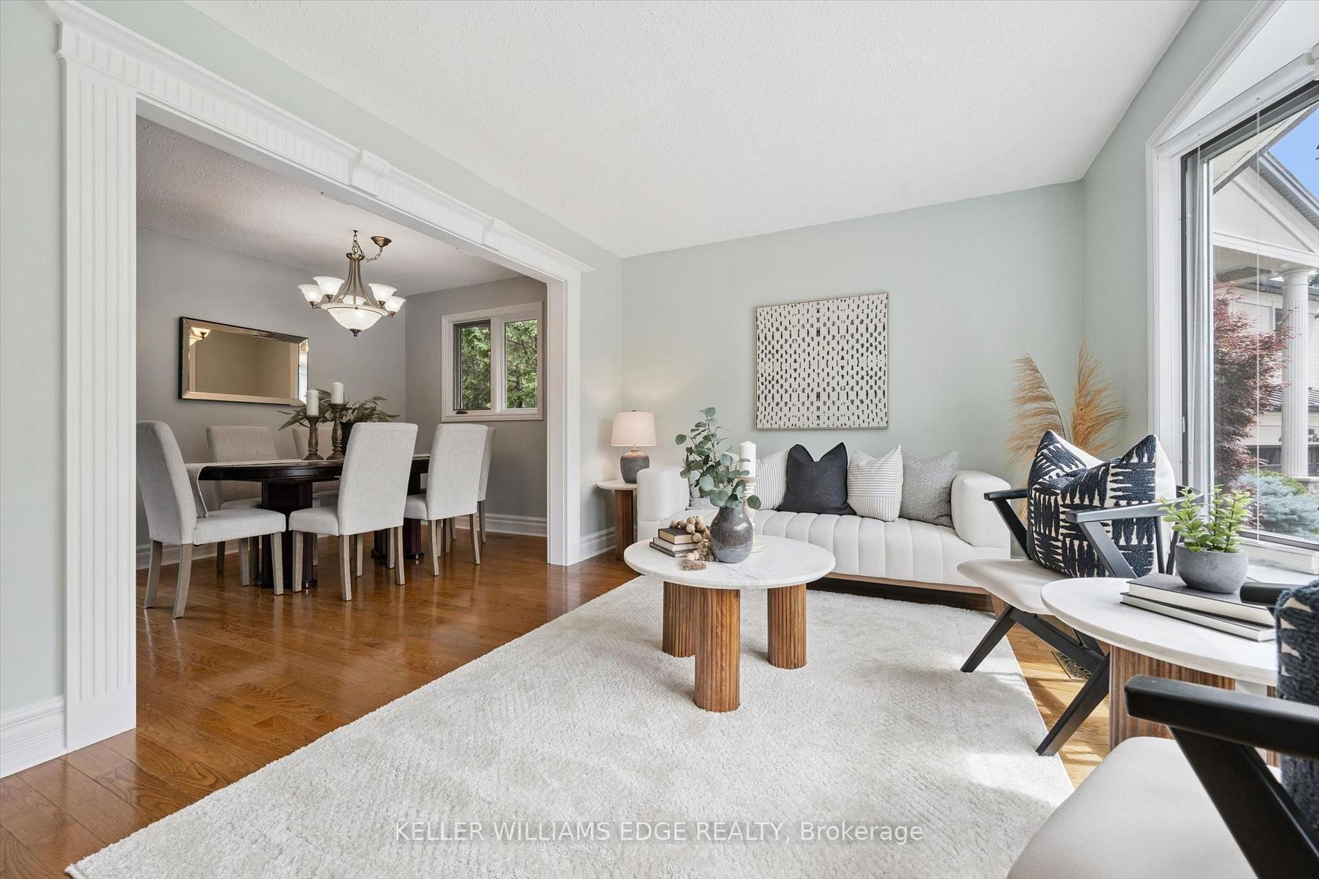 Photo 11 of 495 Tipperton Crescent, Oakville, West — HOMEH