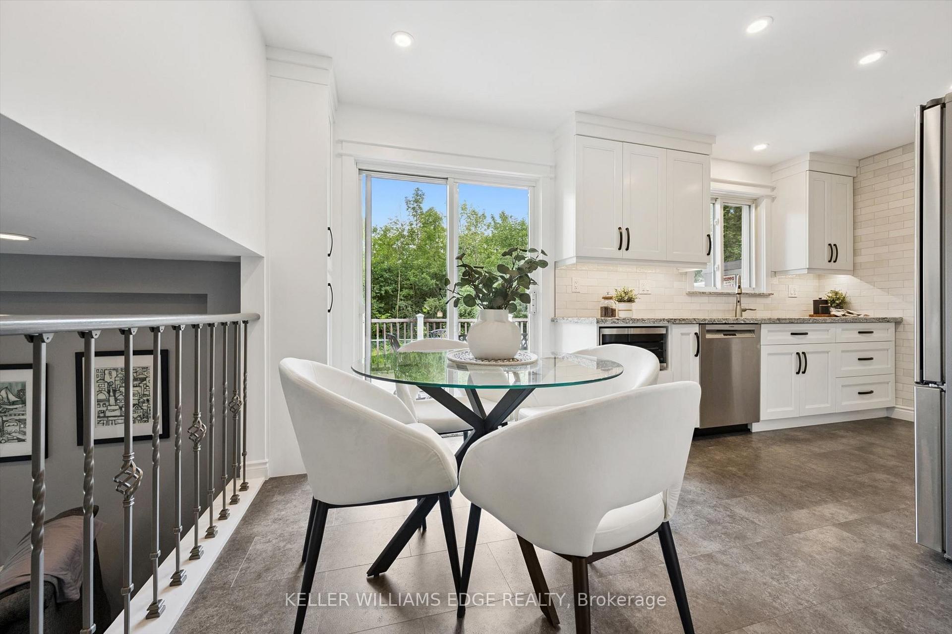 Photo 20 of 495 Tipperton Crescent, Oakville, West — HOMEH