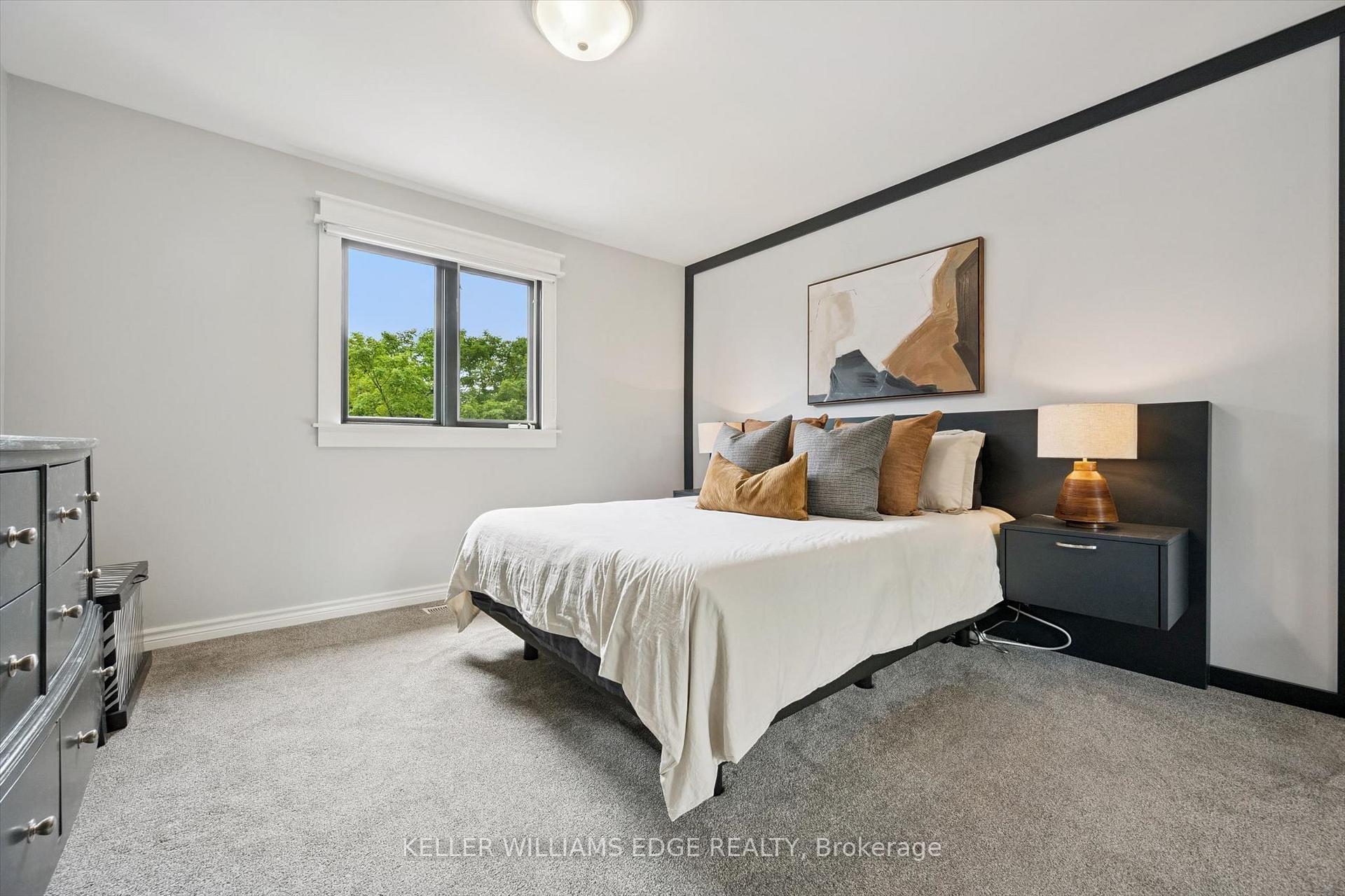 Photo 21 of 495 Tipperton Crescent, Oakville, West — HOMEH