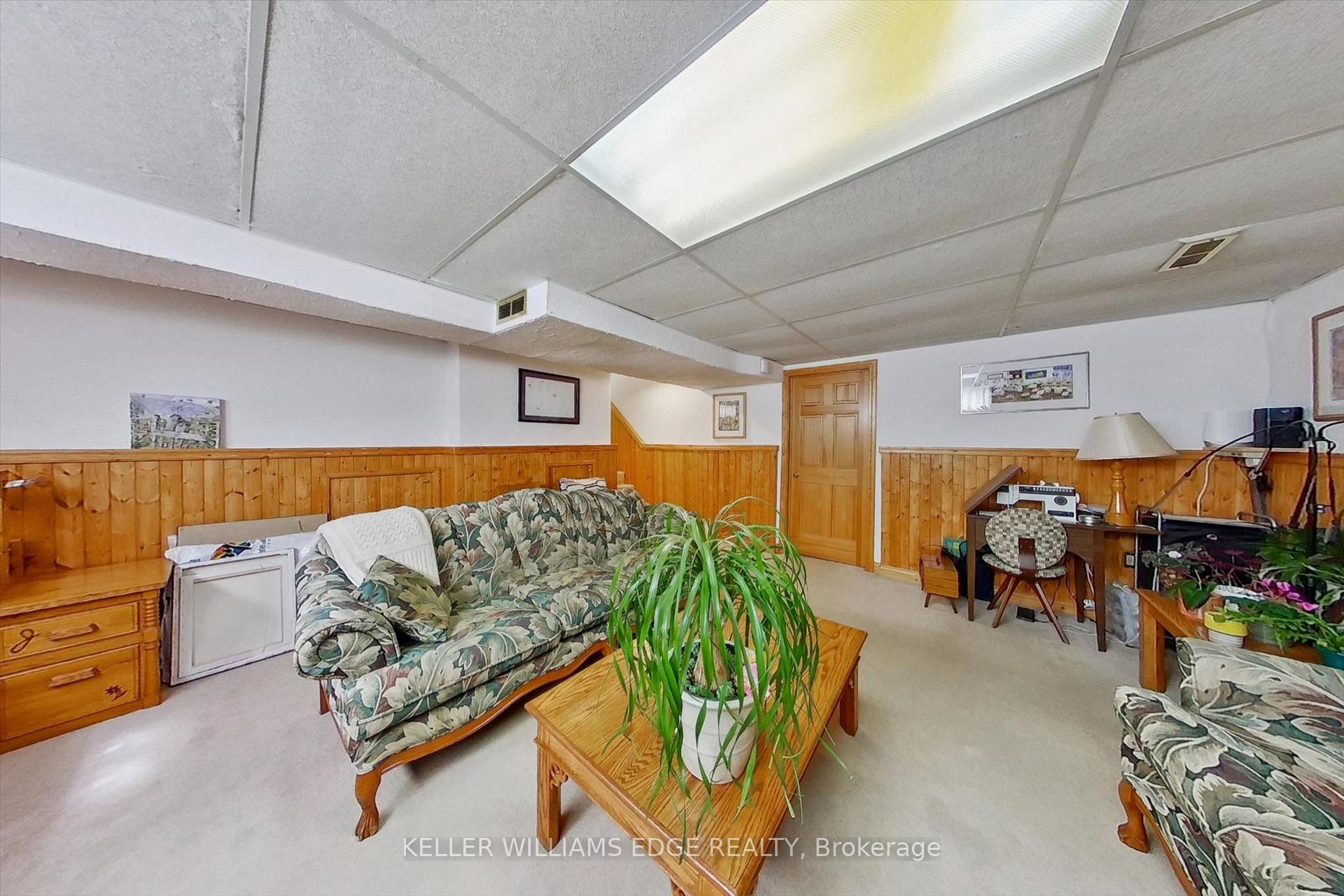 Photo 32 of 495 Tipperton Crescent, Oakville, West — HOMEH
