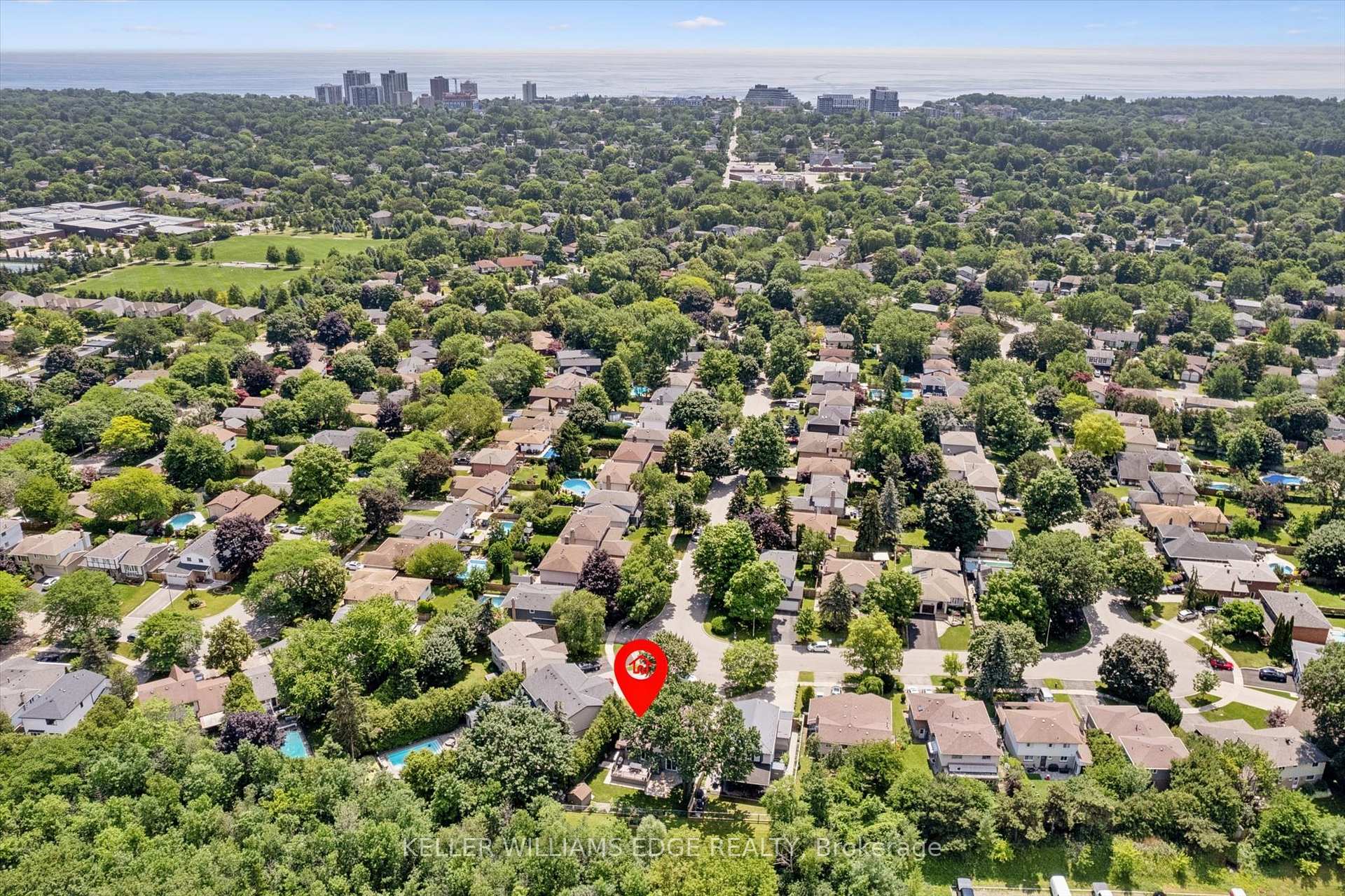 Photo 40 of 495 Tipperton Crescent, Oakville, West — HOMEH