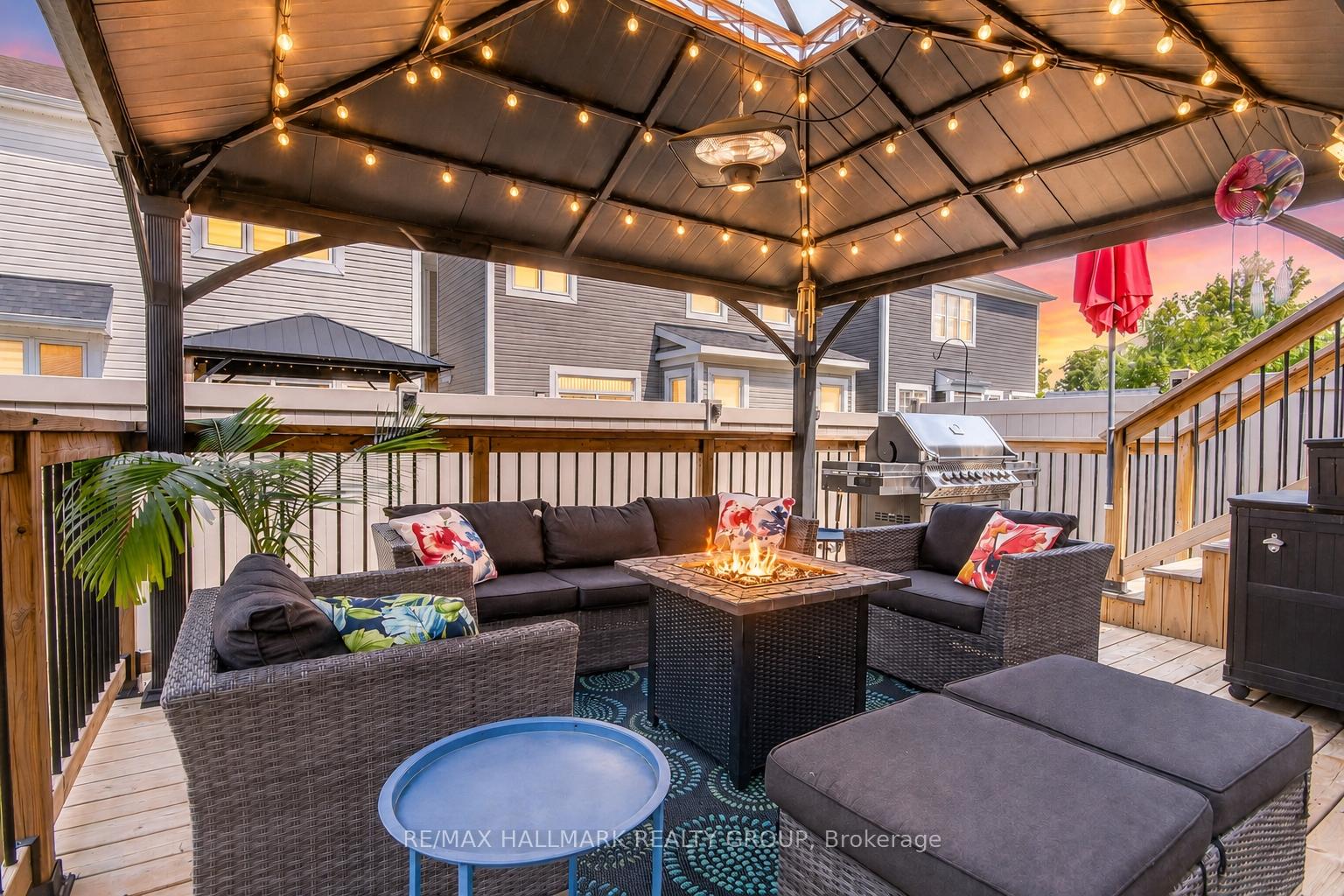 Photo 28 of 33 Summitview Drive, Ottawa, Kanata - Emerald Meadows/Trailwest — HOMEH