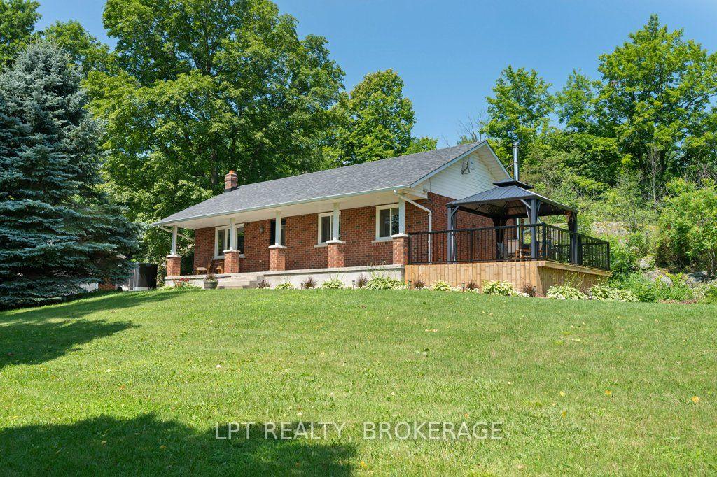 Photo 2 of 2978 Pine Grove, Kingston, City North of 401 — HOMEH