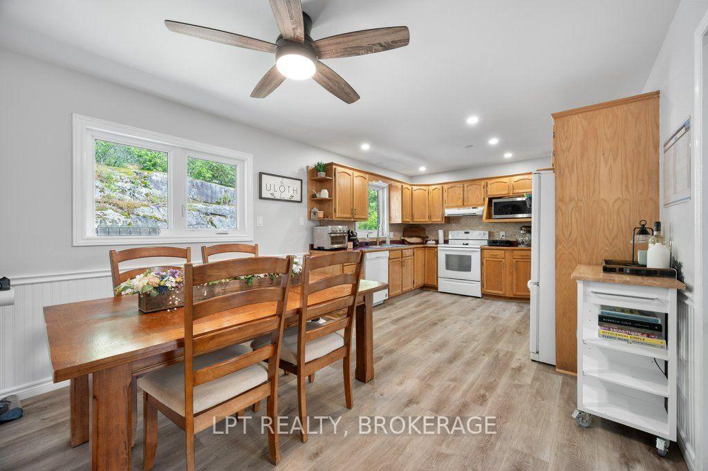 Photo 8 of 2978 Pine Grove, Kingston, City North of 401 — HOMEH