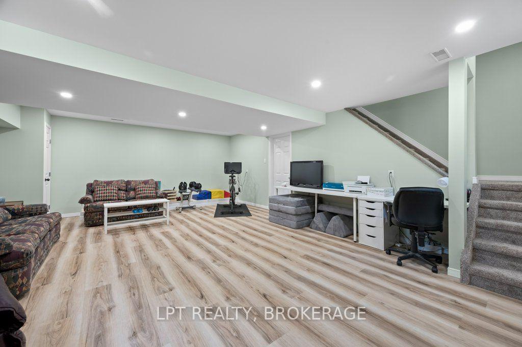 Photo 25 of 2978 Pine Grove, Kingston, City North of 401 — HOMEH