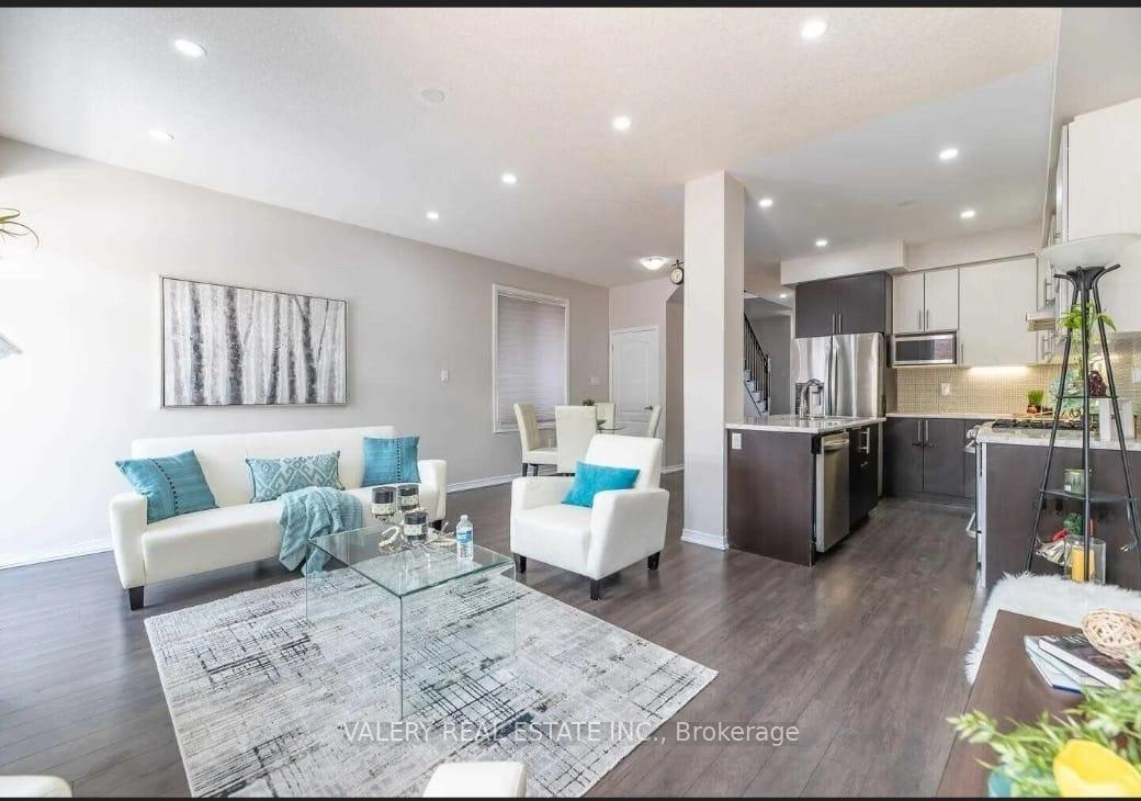 Photo 2 of Unit 1, 147 Baffin Crescent, Brampton, Northwest Brampton — HOMEH