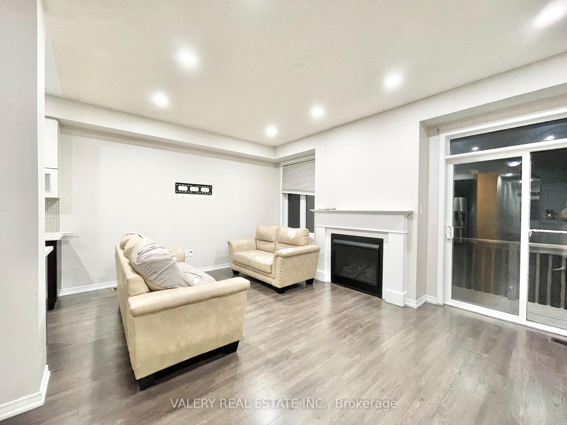Photo 15 of Unit 1, 147 Baffin Crescent, Brampton, Northwest Brampton — HOMEH