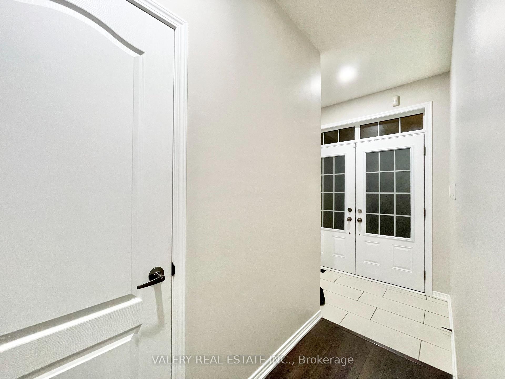 Photo 17 of Unit 1, 147 Baffin Crescent, Brampton, Northwest Brampton — HOMEH