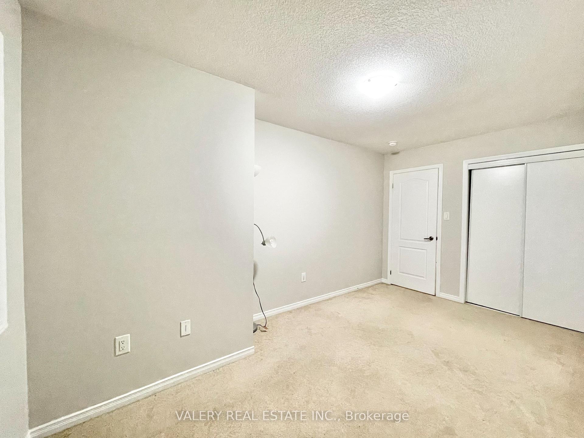 Photo 23 of Unit 1, 147 Baffin Crescent, Brampton, Northwest Brampton — HOMEH