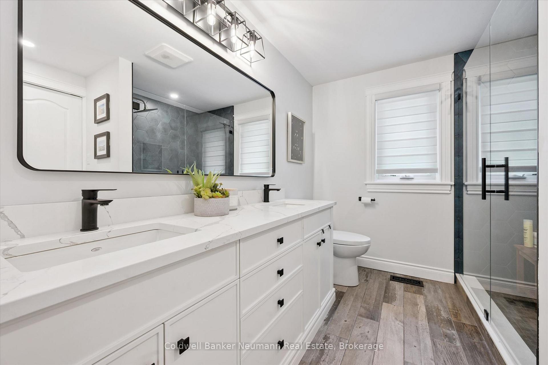 Photo 17 of 1564 Mannheim Road, Wilmot — HOMEH