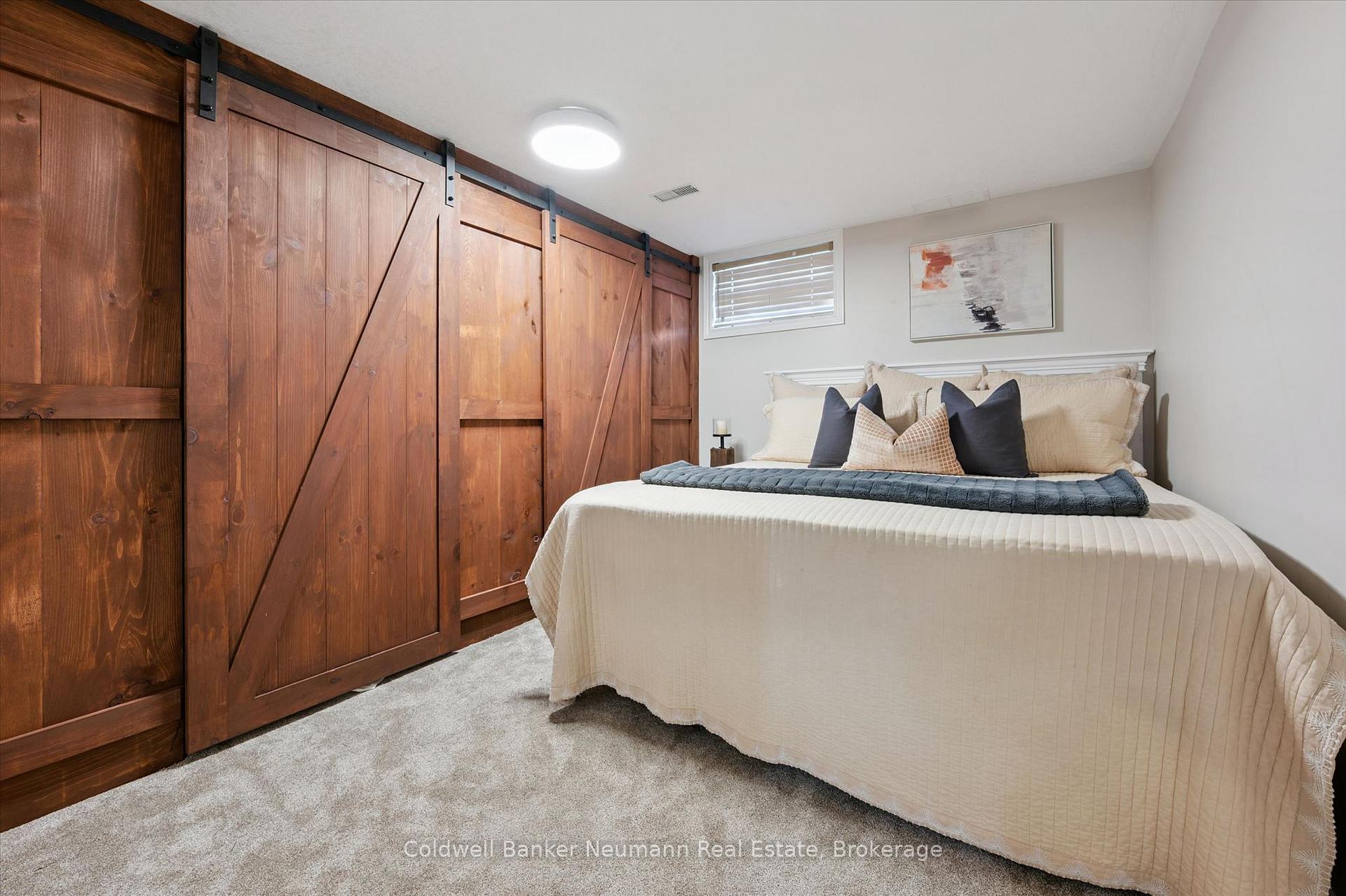 Photo 24 of 1564 Mannheim Road, Wilmot — HOMEH