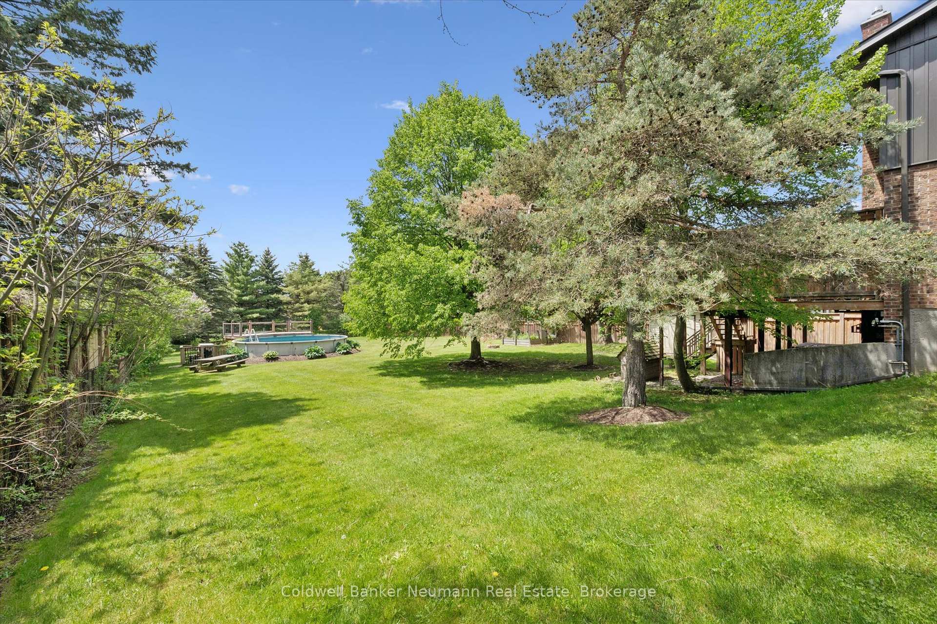 Photo 30 of 1564 Mannheim Road, Wilmot — HOMEH
