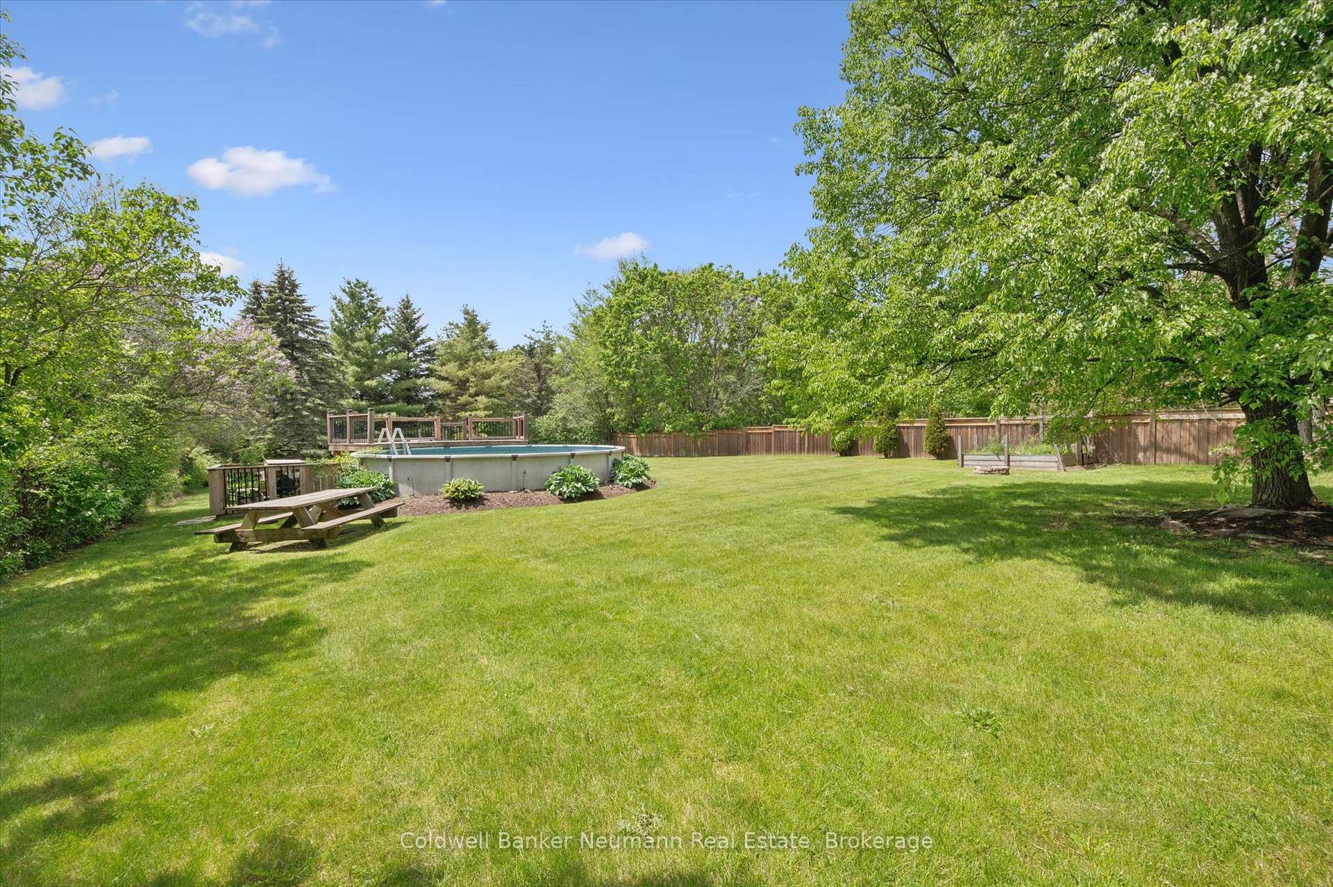Photo 31 of 1564 Mannheim Road, Wilmot — HOMEH