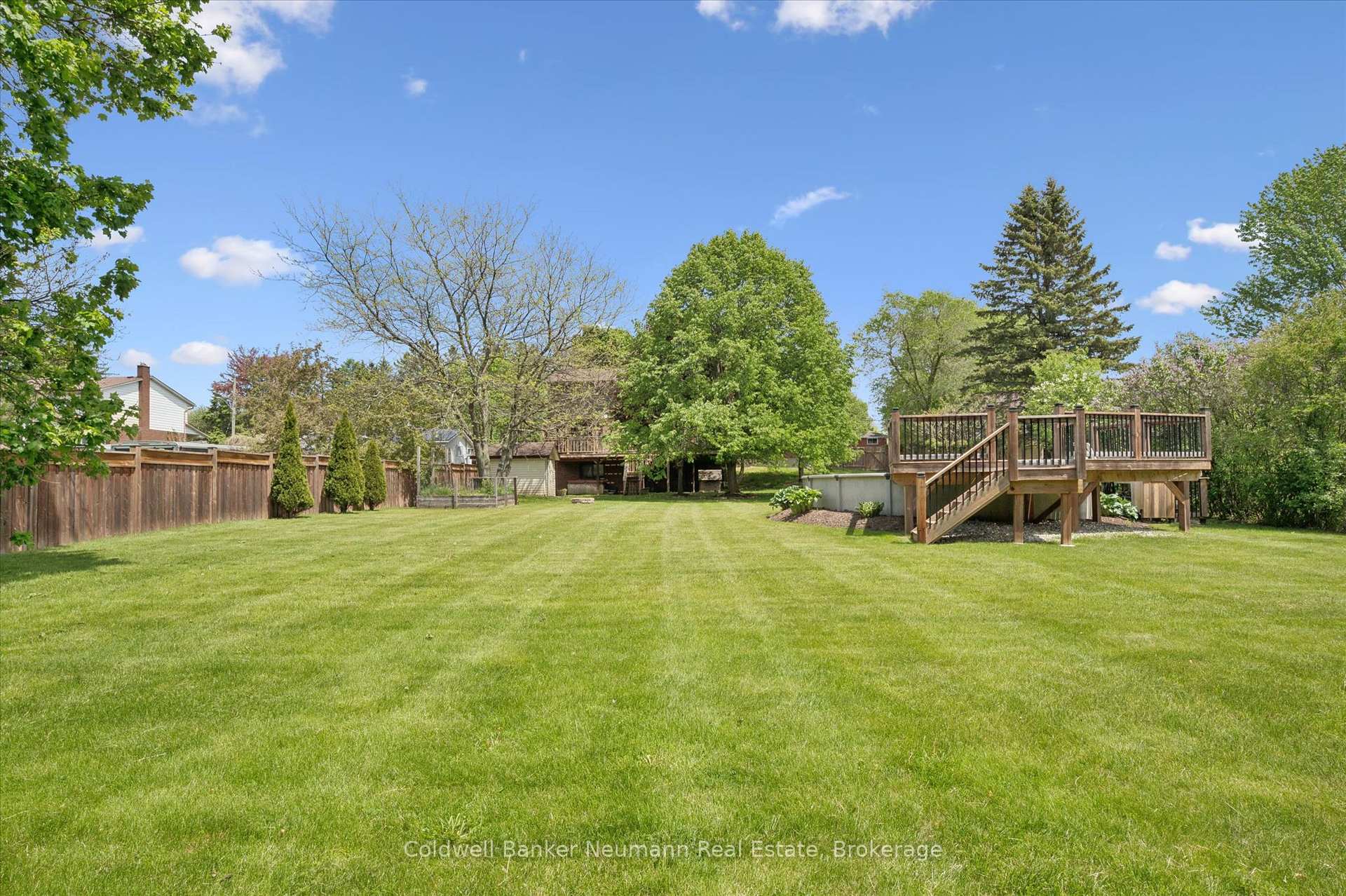 Photo 33 of 1564 Mannheim Road, Wilmot — HOMEH