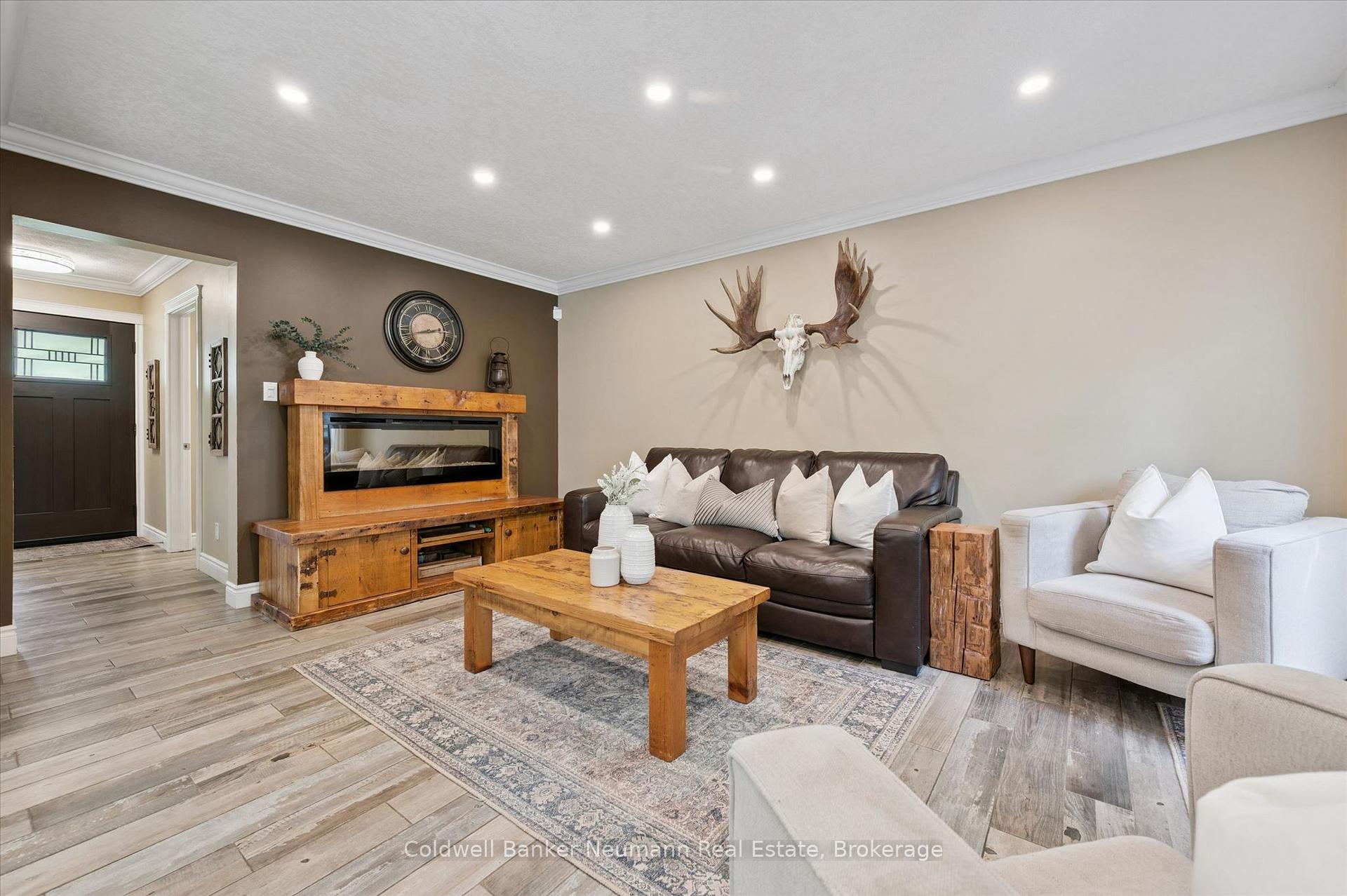 Photo 40 of 1564 Mannheim Road, Wilmot — HOMEH