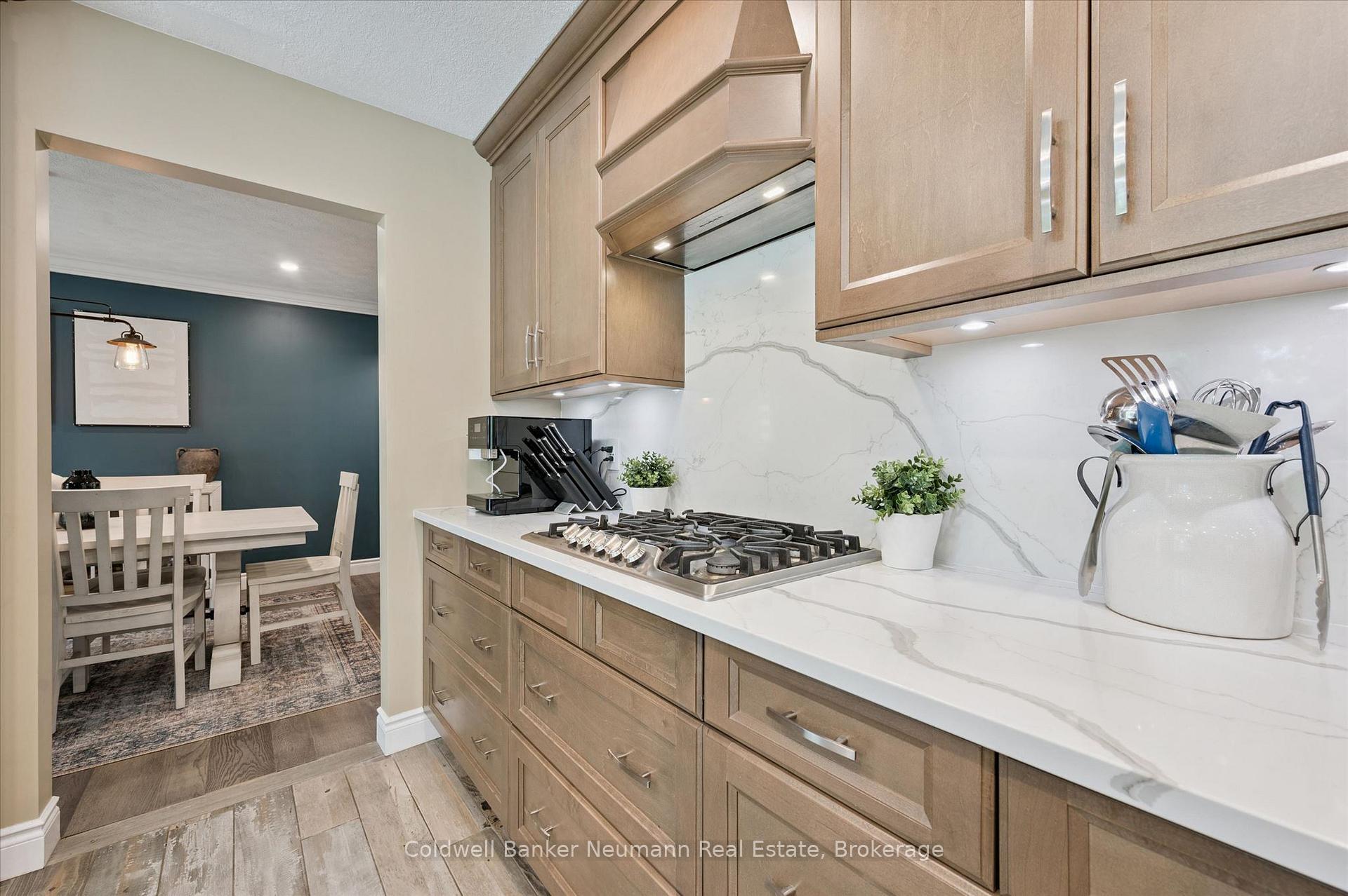 Photo 41 of 1564 Mannheim Road, Wilmot — HOMEH