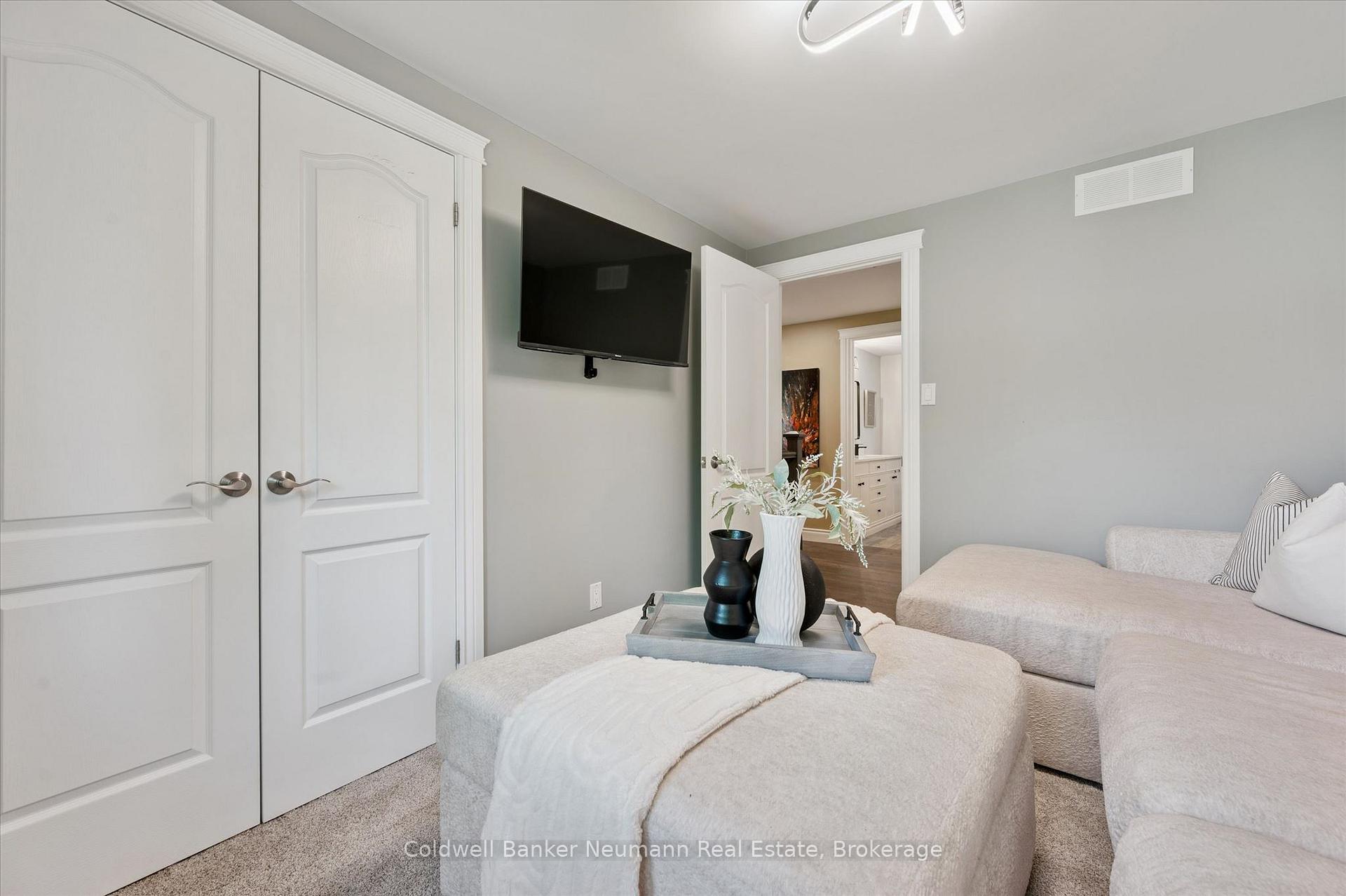 Photo 42 of 1564 Mannheim Road, Wilmot — HOMEH