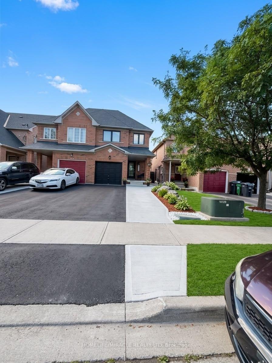 Photo 1 of 146 Cadillac Crescent, Brampton, Fletcher's Meadow — HOMEH