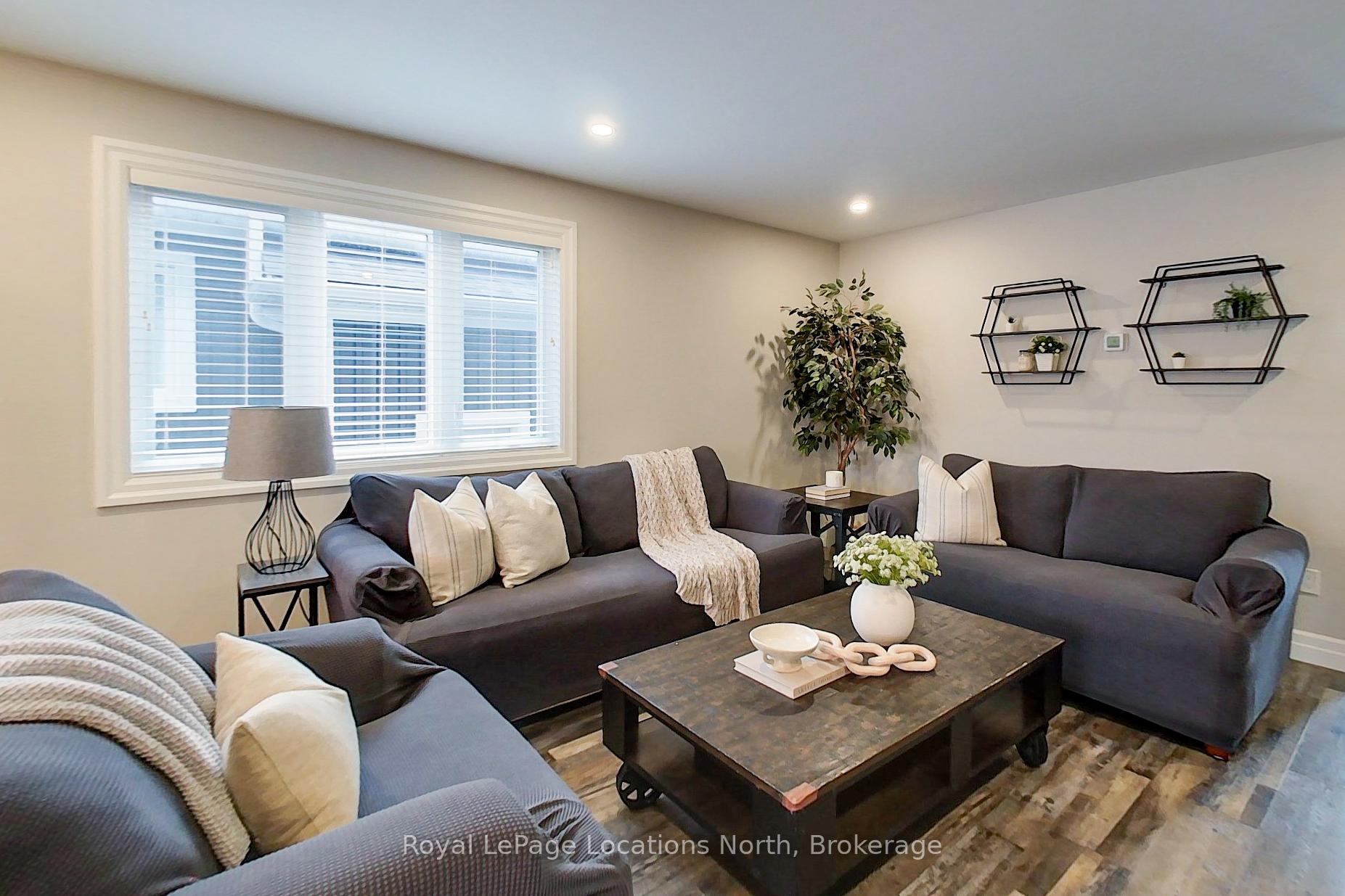 Photo 9 of 225 Quebec Street, Clearview, Stayner — HOMEH