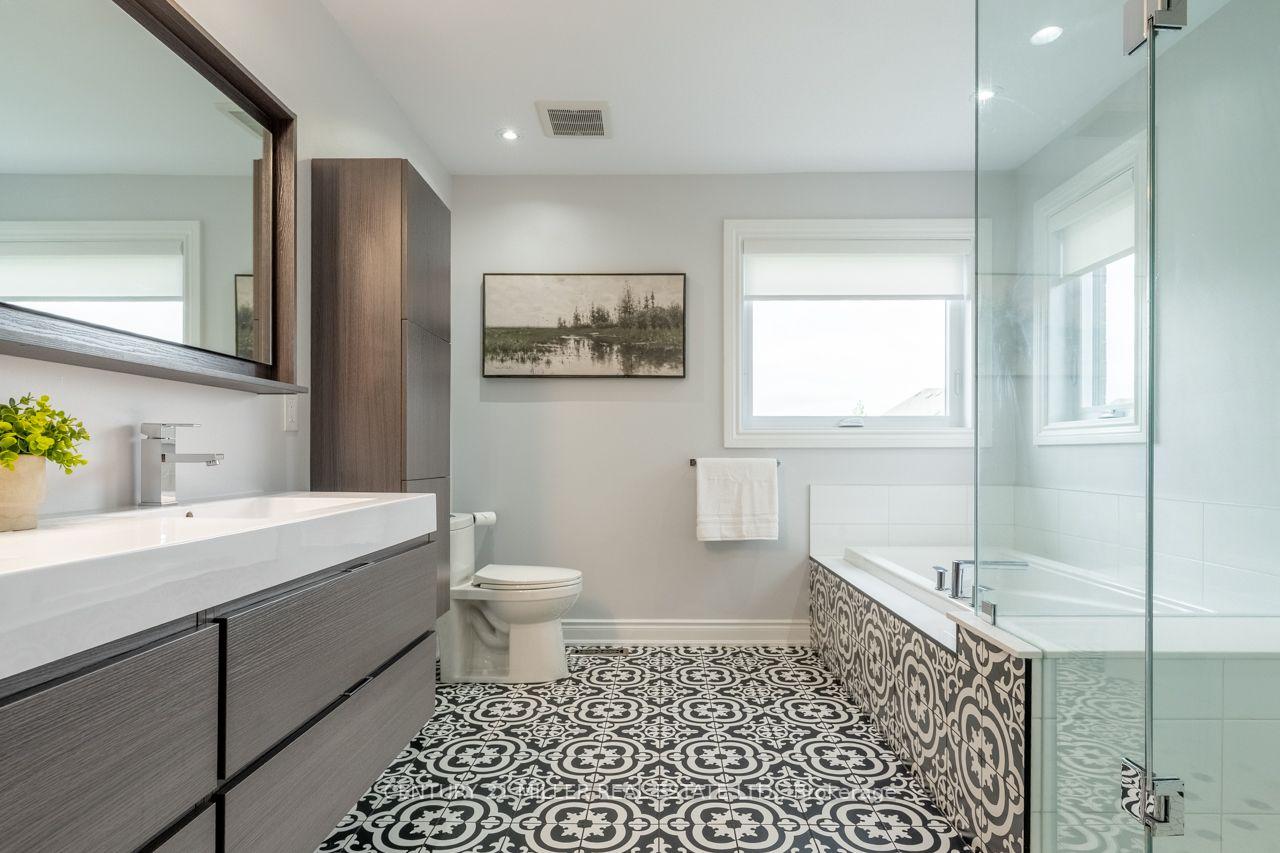 Photo 31 of 156 Nisbet Boulevard, Hamilton, Waterdown — HOMEH