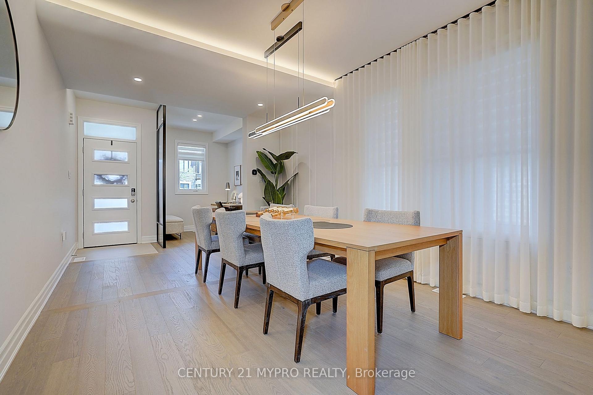 Photo 3 of 2 George Roman Avenue, Markham, Rural Markham — HOMEH