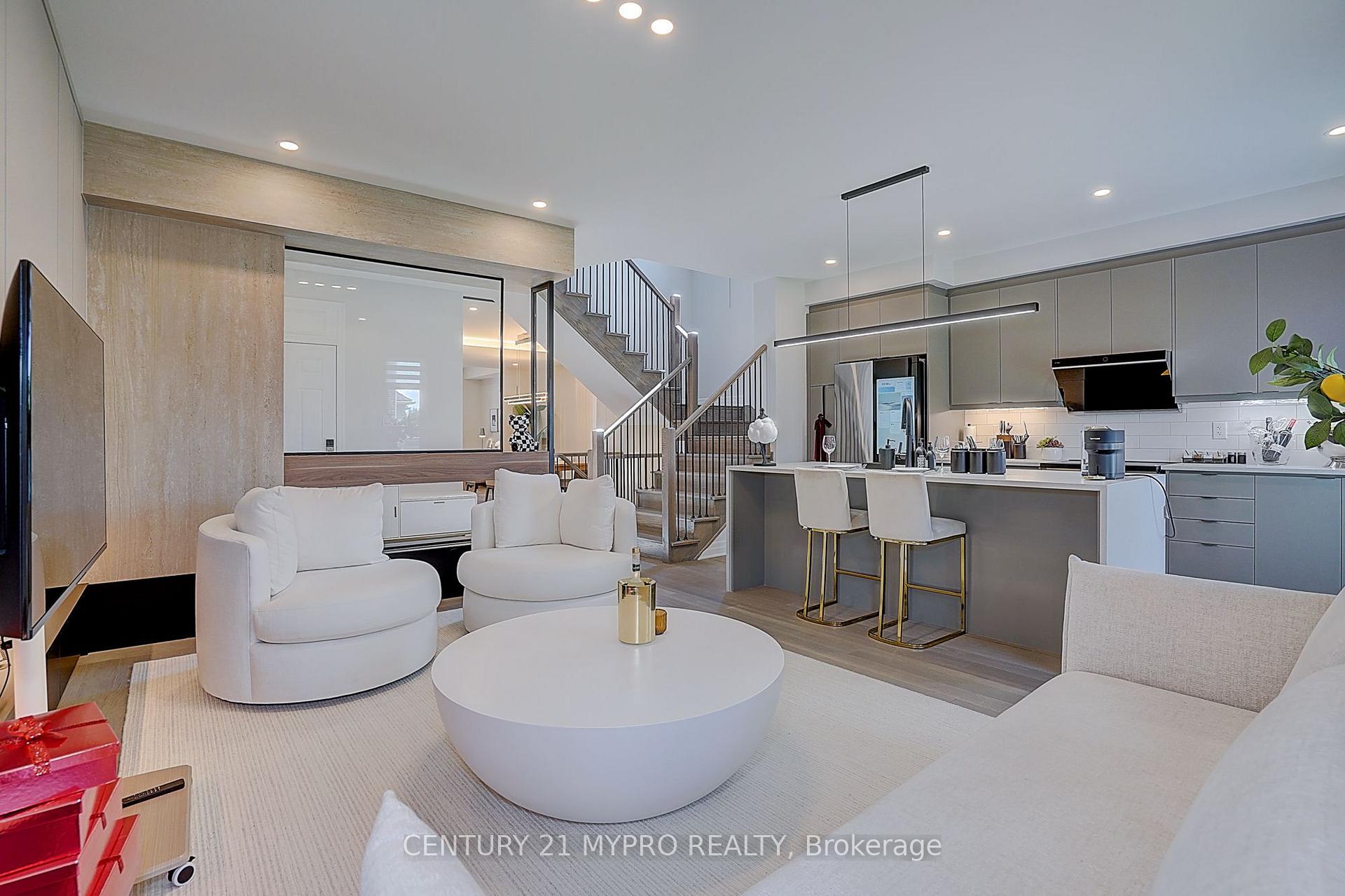 Photo 9 of 2 George Roman Avenue, Markham, Rural Markham — HOMEH