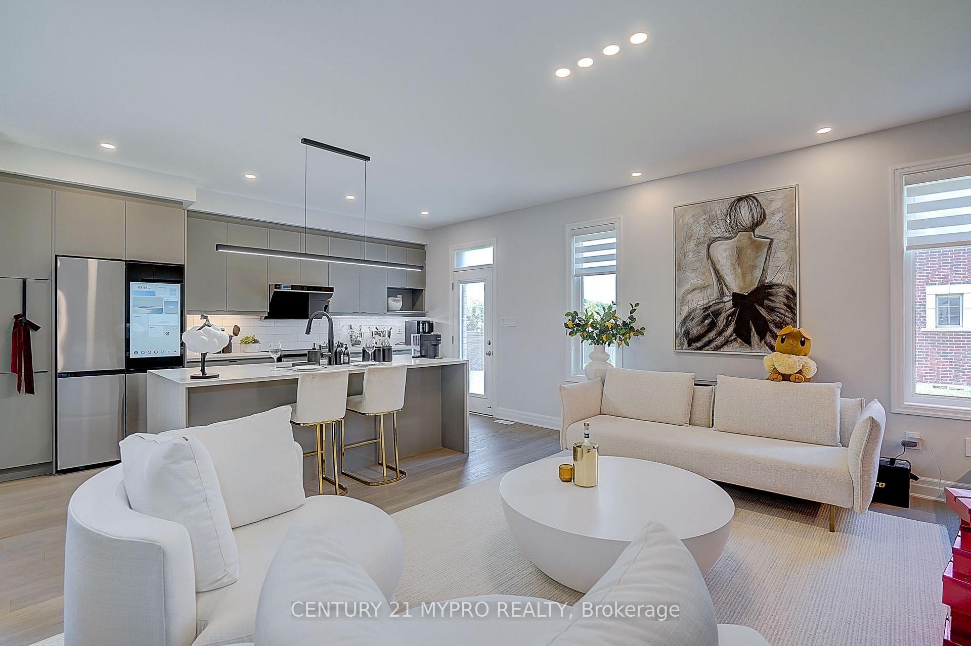 Photo 12 of 2 George Roman Avenue, Markham, Rural Markham — HOMEH
