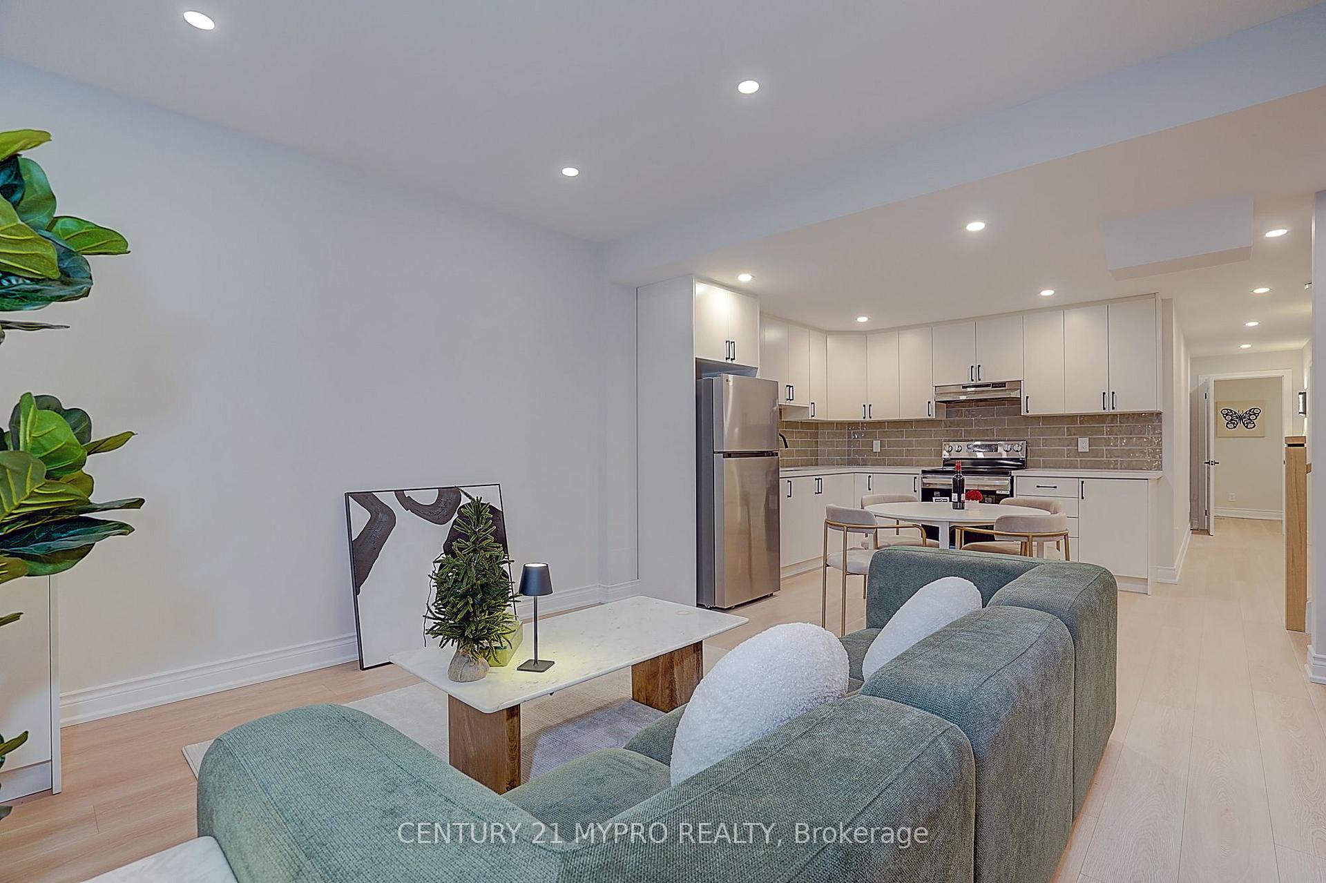Photo 34 of 2 George Roman Avenue, Markham, Rural Markham — HOMEH
