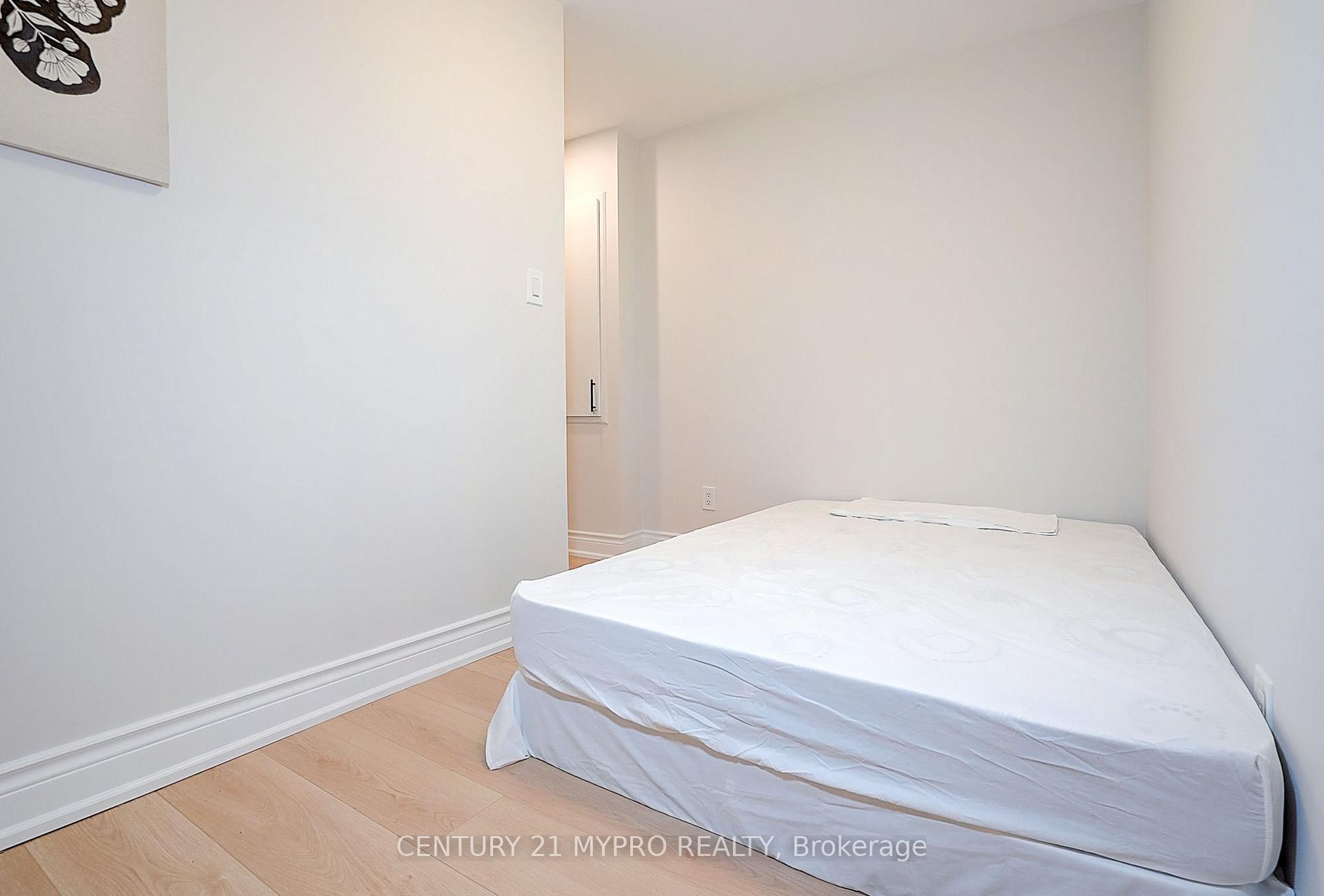 Photo 36 of 2 George Roman Avenue, Markham, Rural Markham — HOMEH