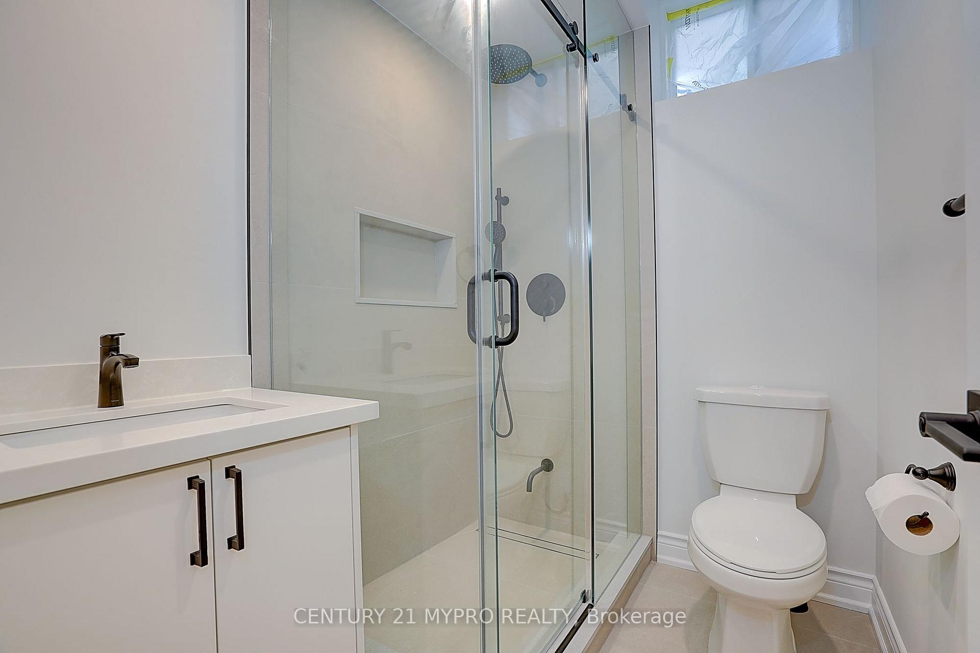 Photo 37 of 2 George Roman Avenue, Markham, Rural Markham — HOMEH