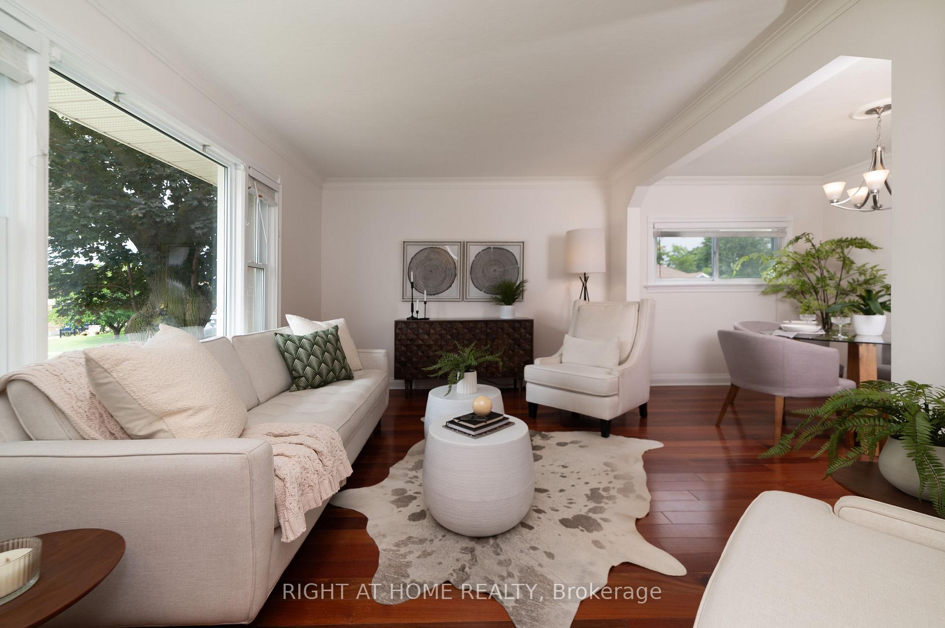 Photo 7 of 2 Midholm Drive, Scarborough, Ionview — HOMEH