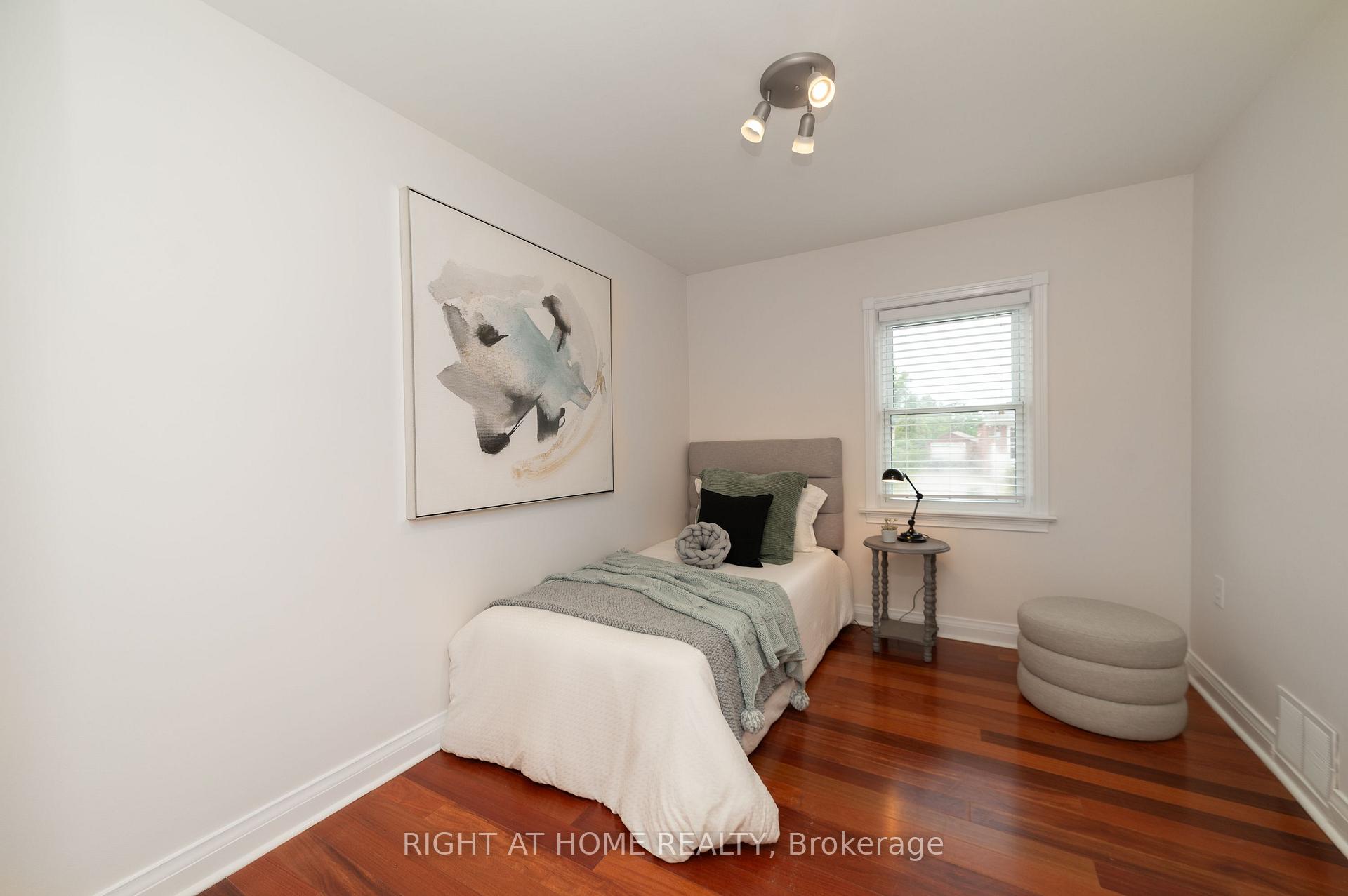 Photo 22 of 2 Midholm Drive, Scarborough, Ionview — HOMEH