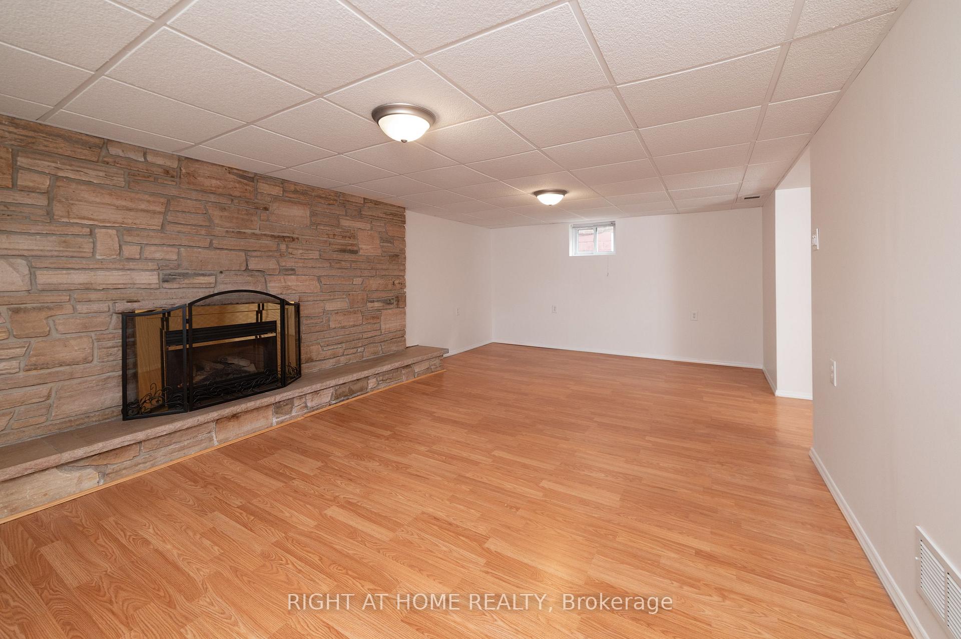 Photo 30 of 2 Midholm Drive, Scarborough, Ionview — HOMEH