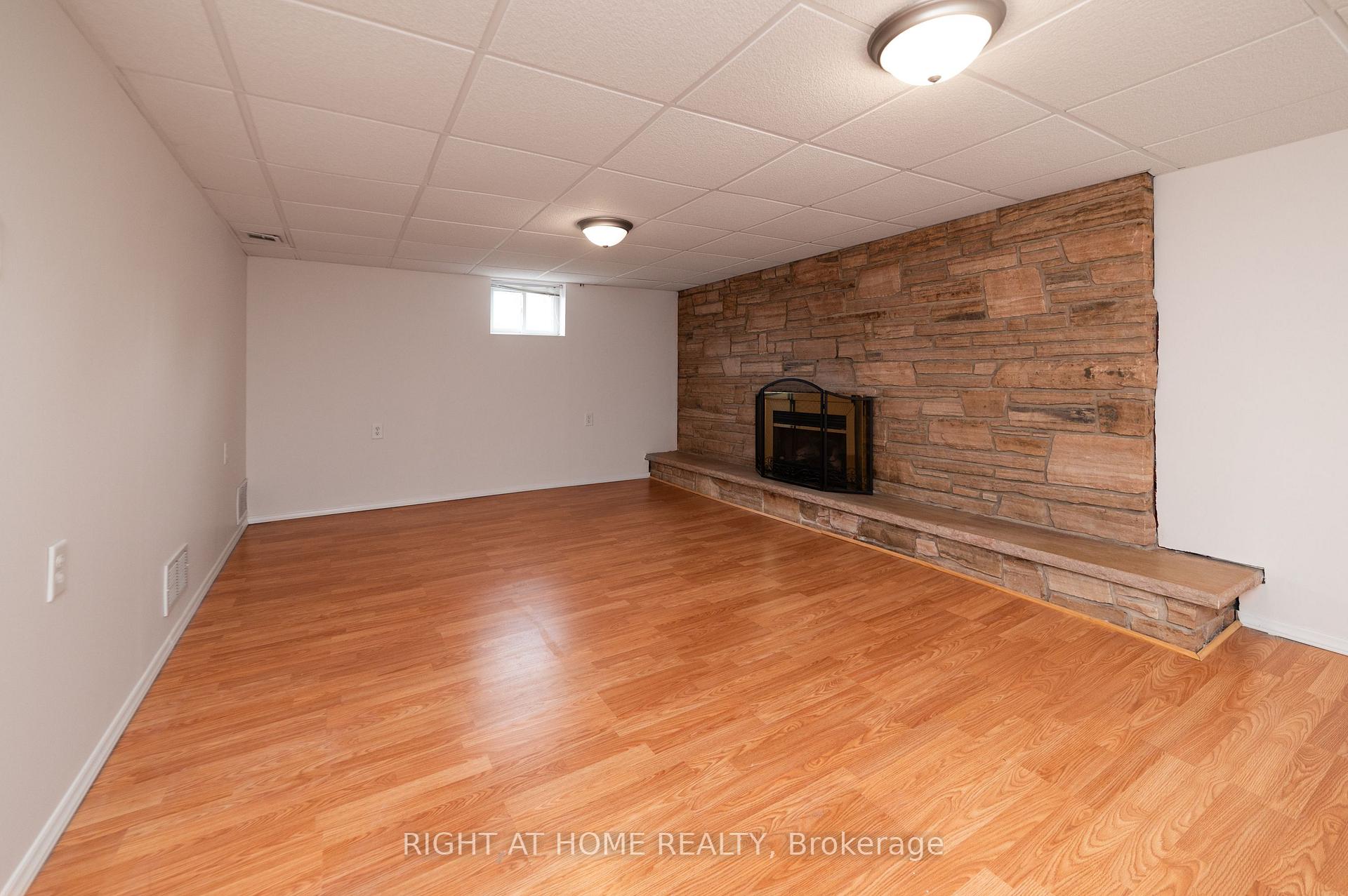 Photo 31 of 2 Midholm Drive, Scarborough, Ionview — HOMEH