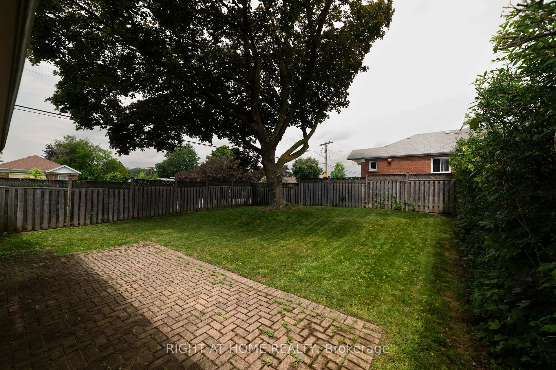 Photo 35 of 2 Midholm Drive, Scarborough, Ionview — HOMEH