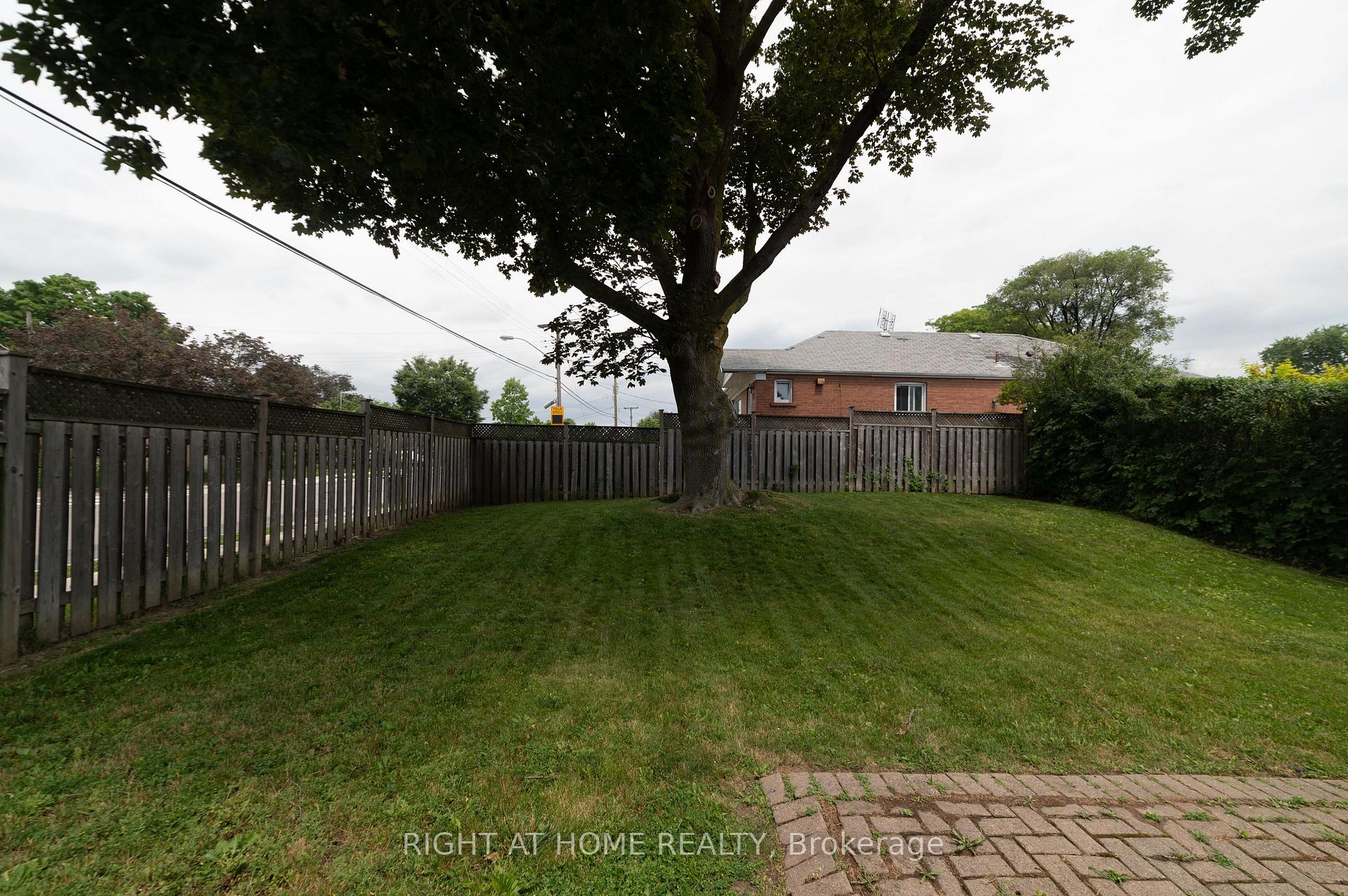 Photo 37 of 2 Midholm Drive, Scarborough, Ionview — HOMEH
