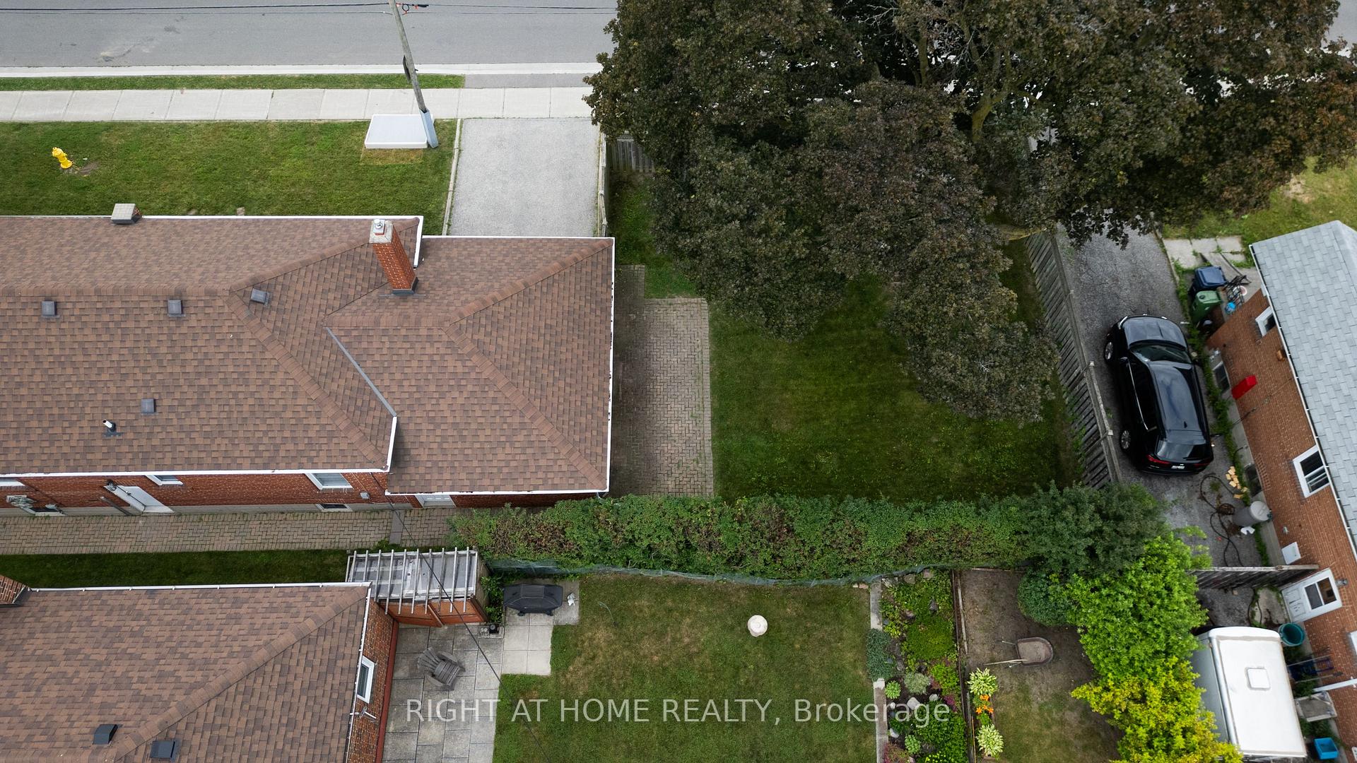 Photo 38 of 2 Midholm Drive, Scarborough, Ionview — HOMEH