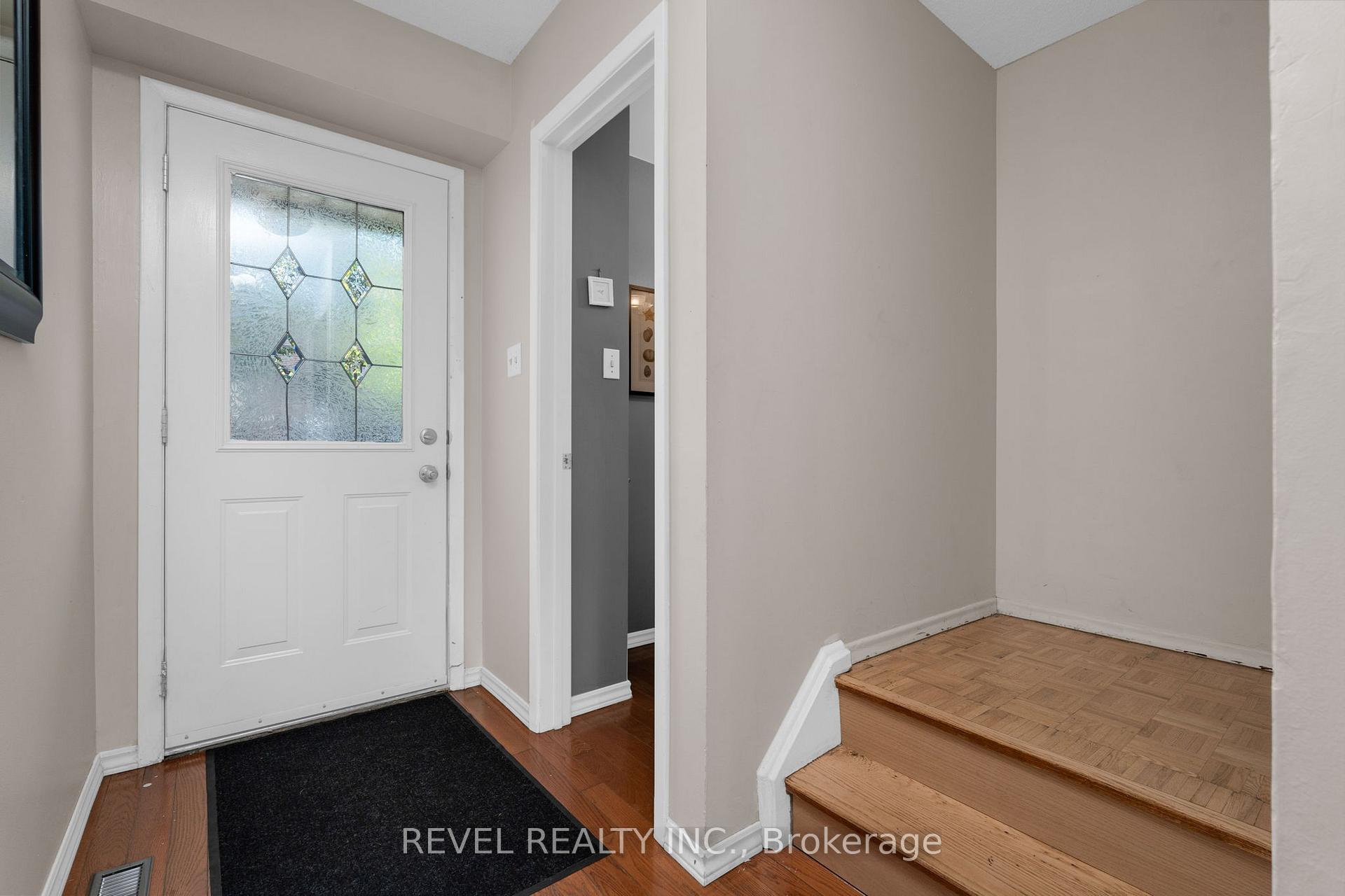 Photo 6 of Unit 68, 28 Donald Street, Barrie, Queen's Park — HOMEH