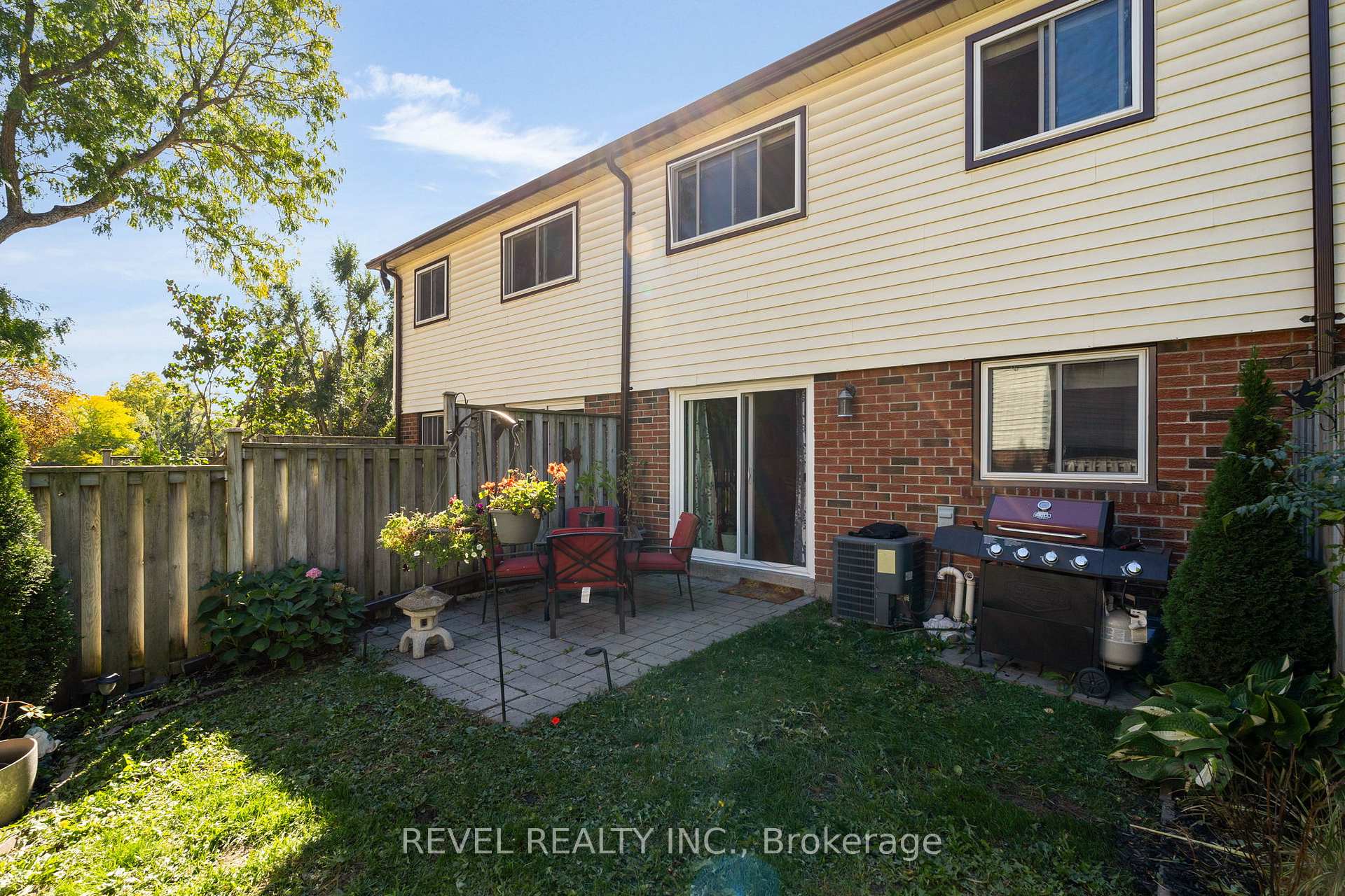 Photo 27 of Unit 68, 28 Donald Street, Barrie, Queen's Park — HOMEH