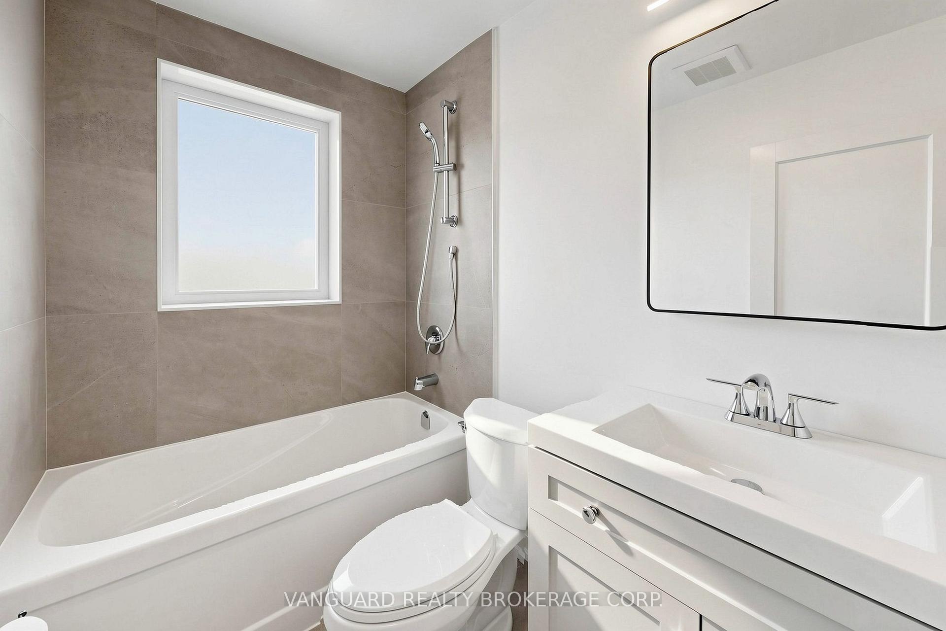 Photo 24 of 22 Nash Drive, North York, Downsview-Roding-CFB — HOMEH